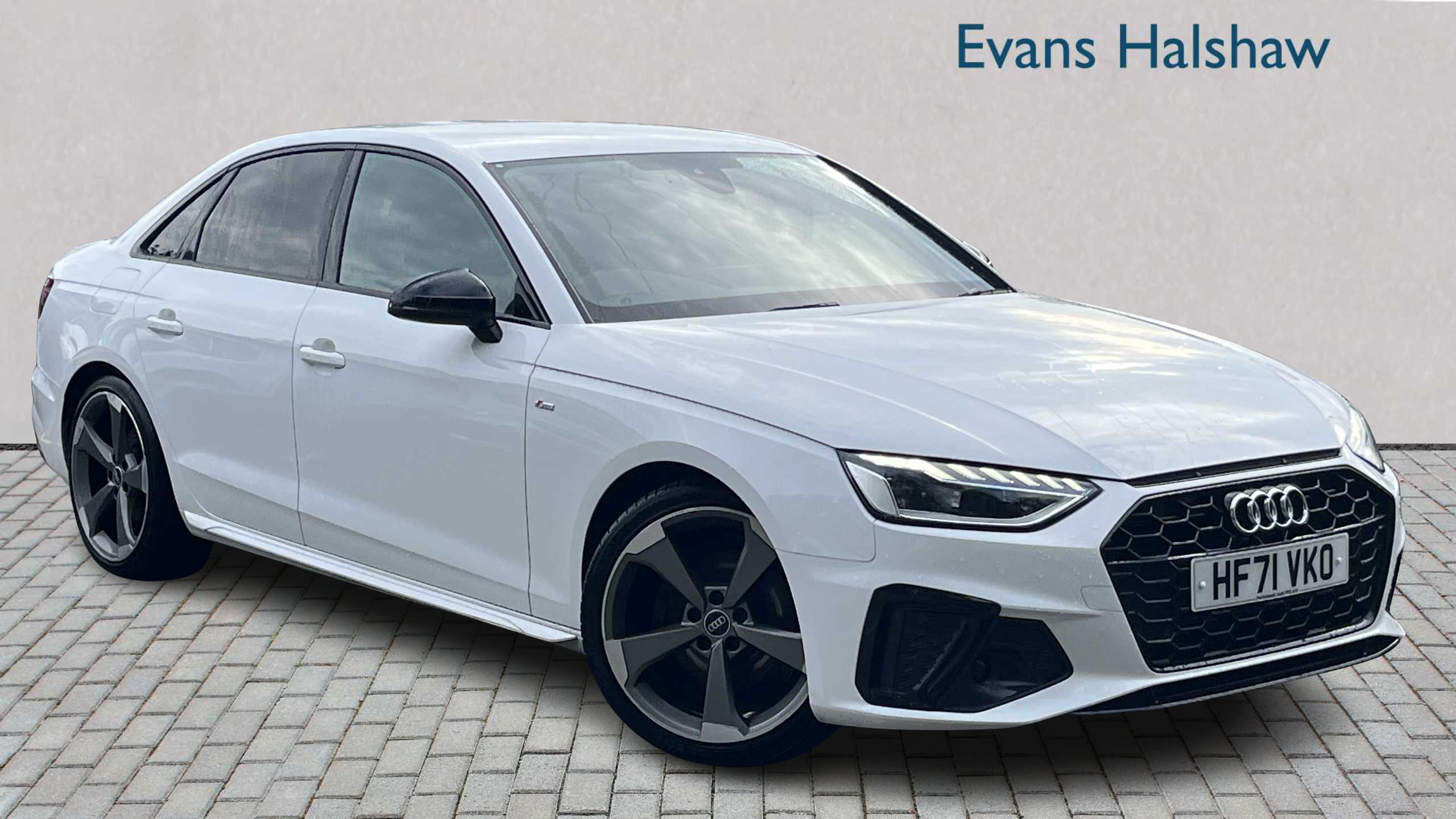 Main listing image - Audi A4