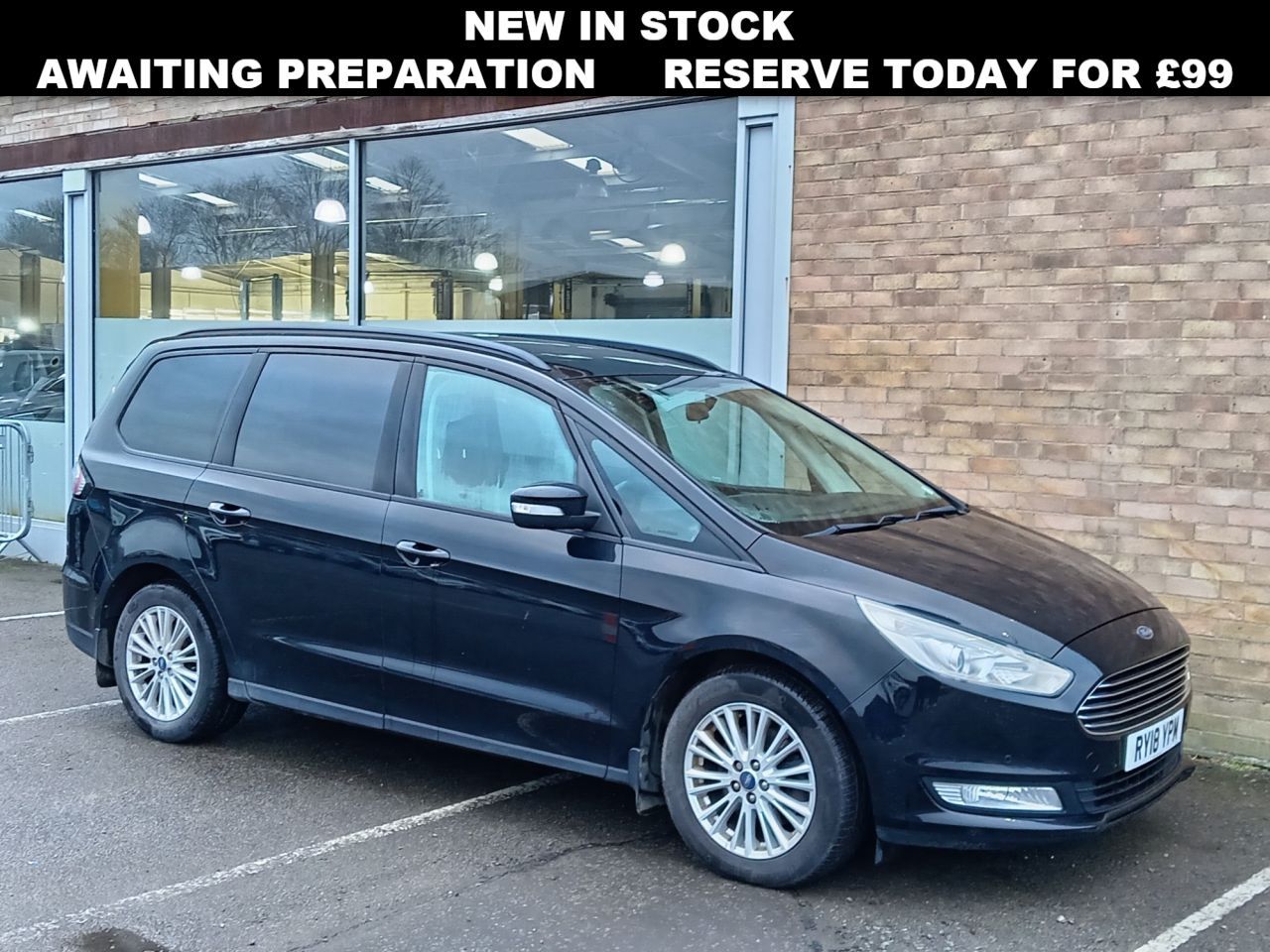 Main listing image - Ford Galaxy