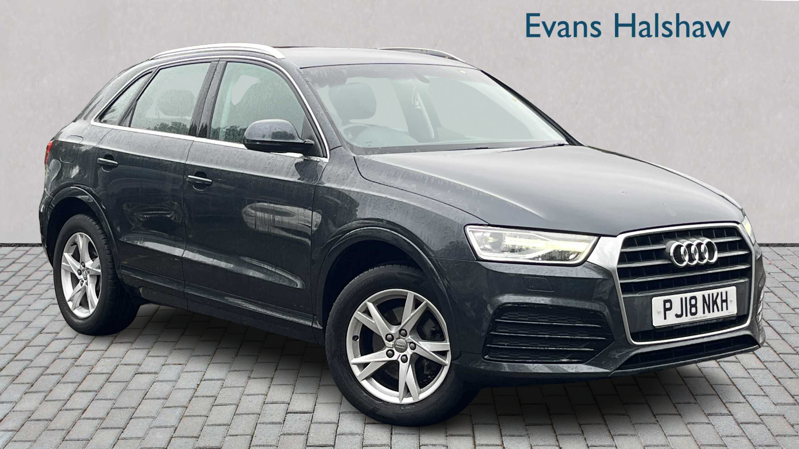 Main listing image - Audi Q3