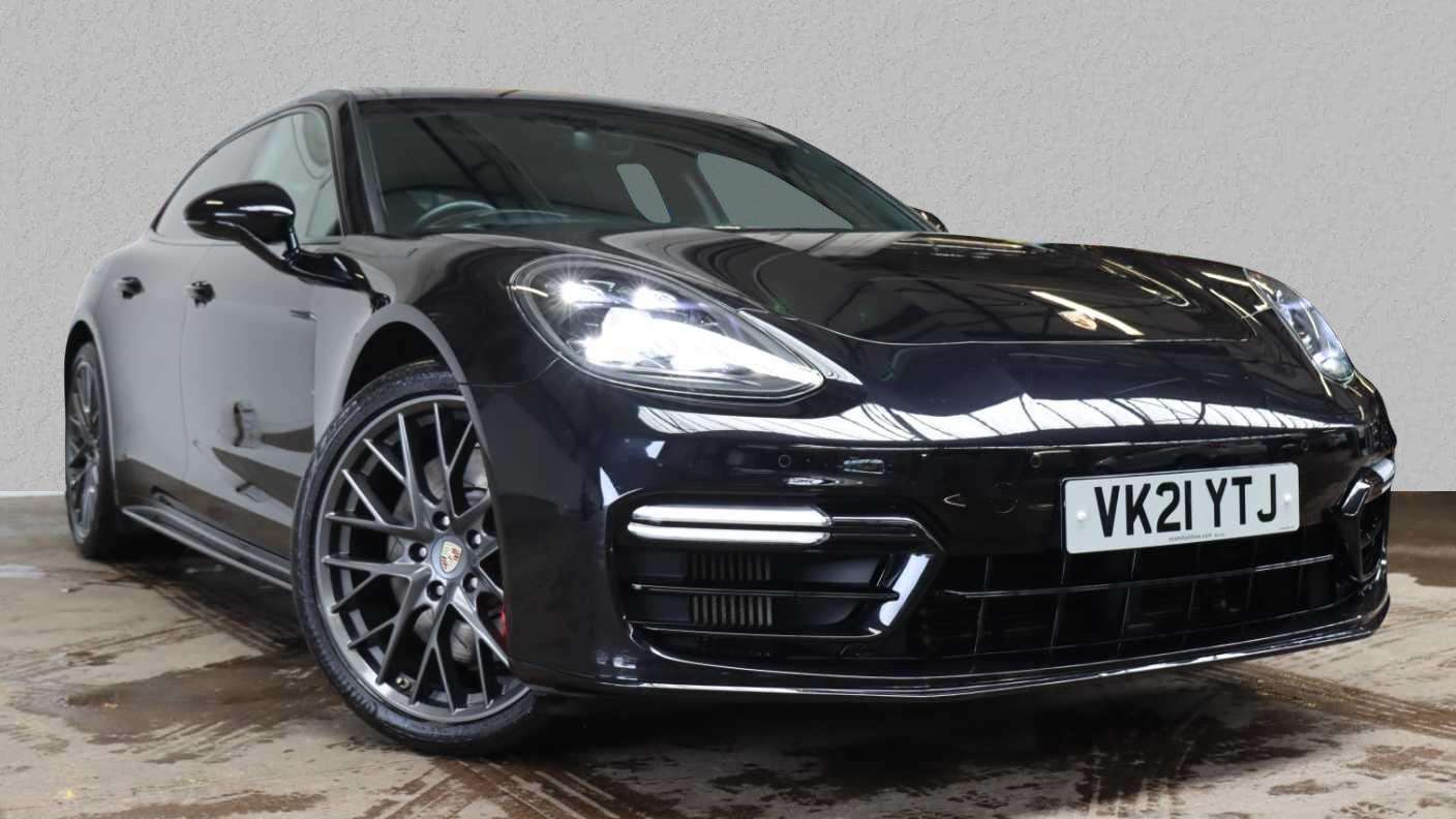 Main listing image - Porsche Panamera Sport Turismo
