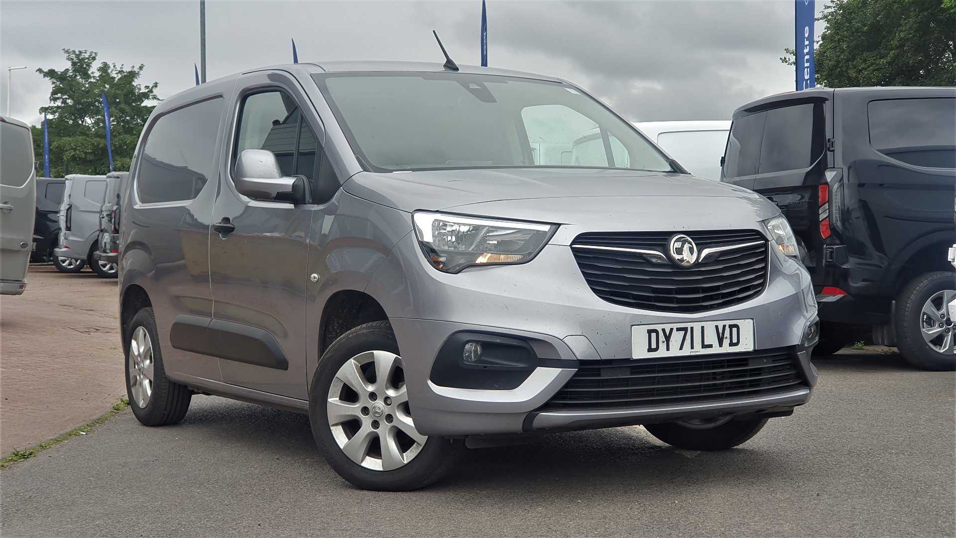 Main listing image - Vauxhall Combo Cargo