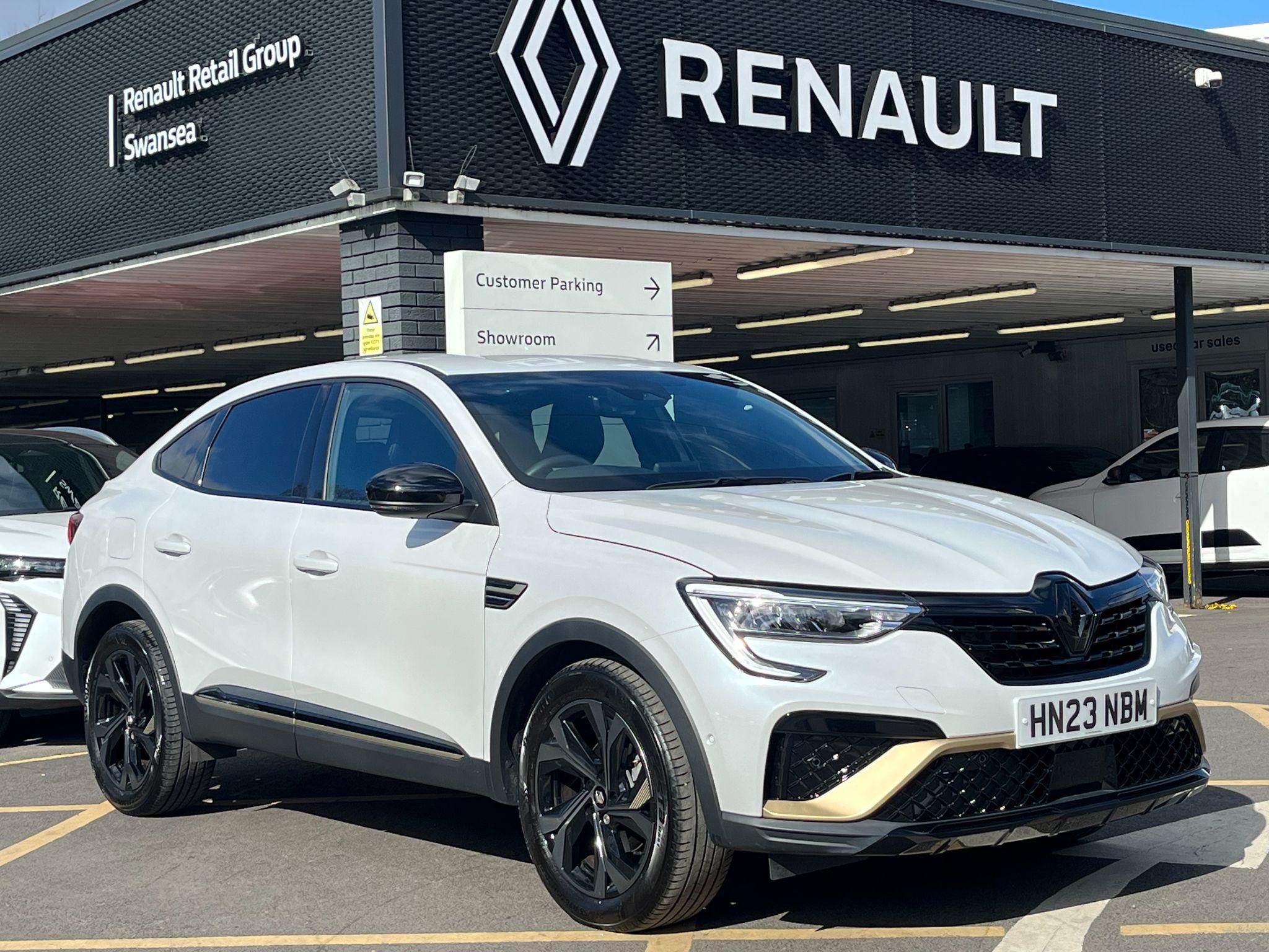 Main listing image - Renault Arkana