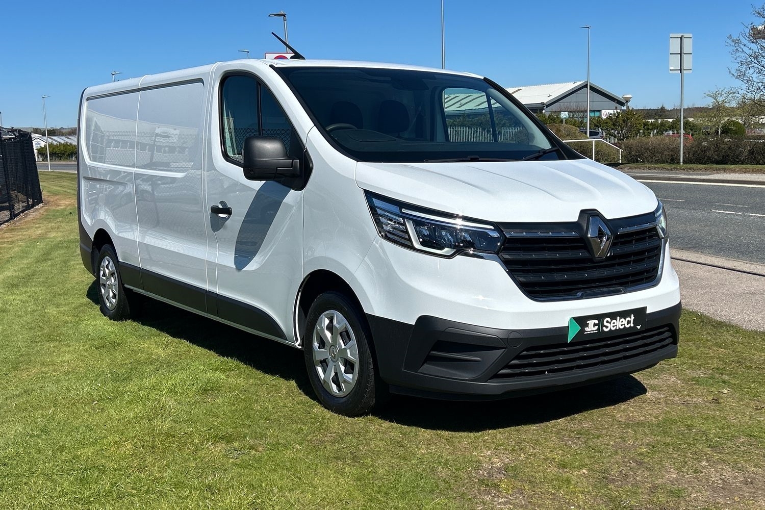 Main listing image - Renault Trafic