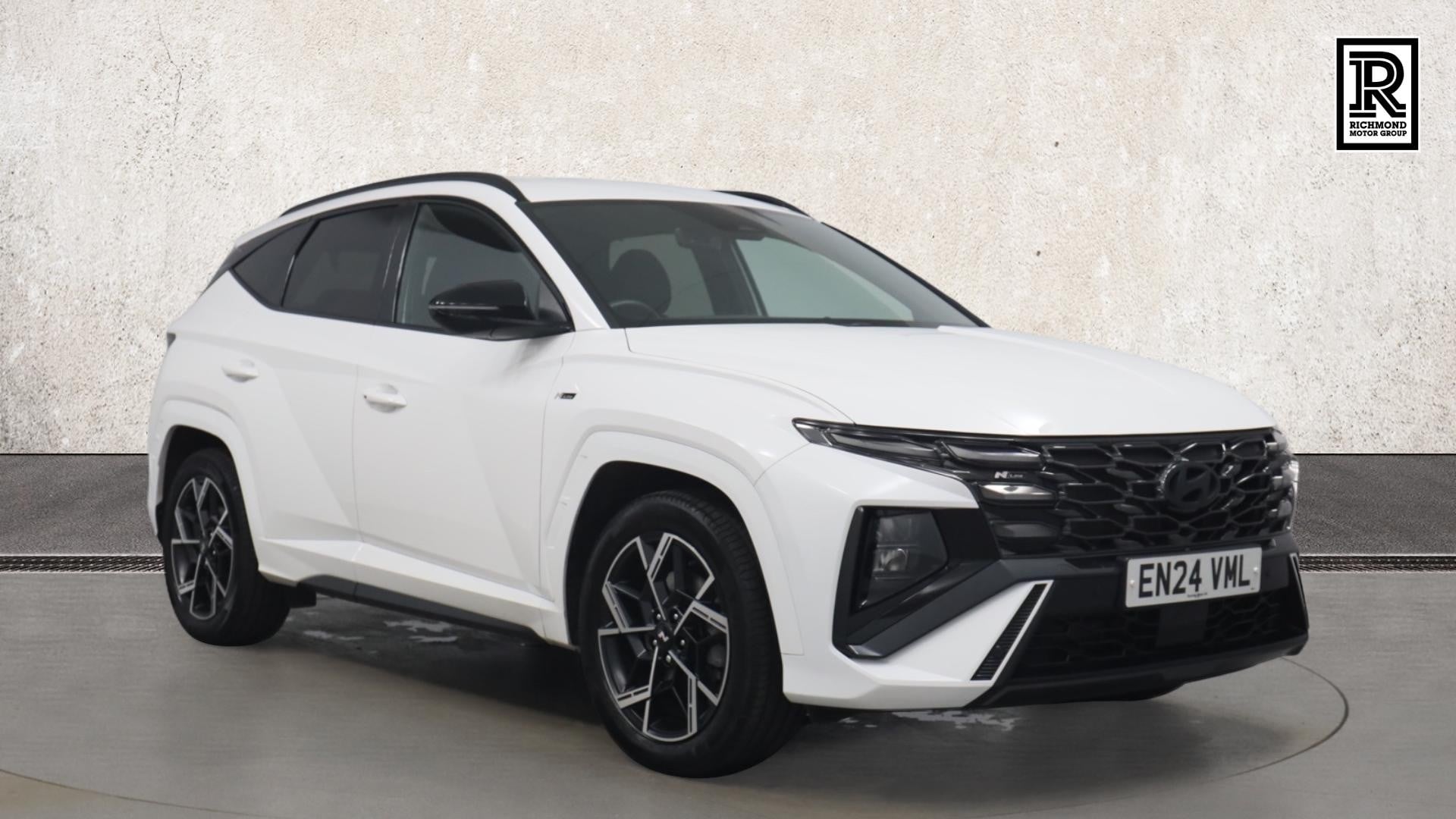 Main listing image - Hyundai Tucson