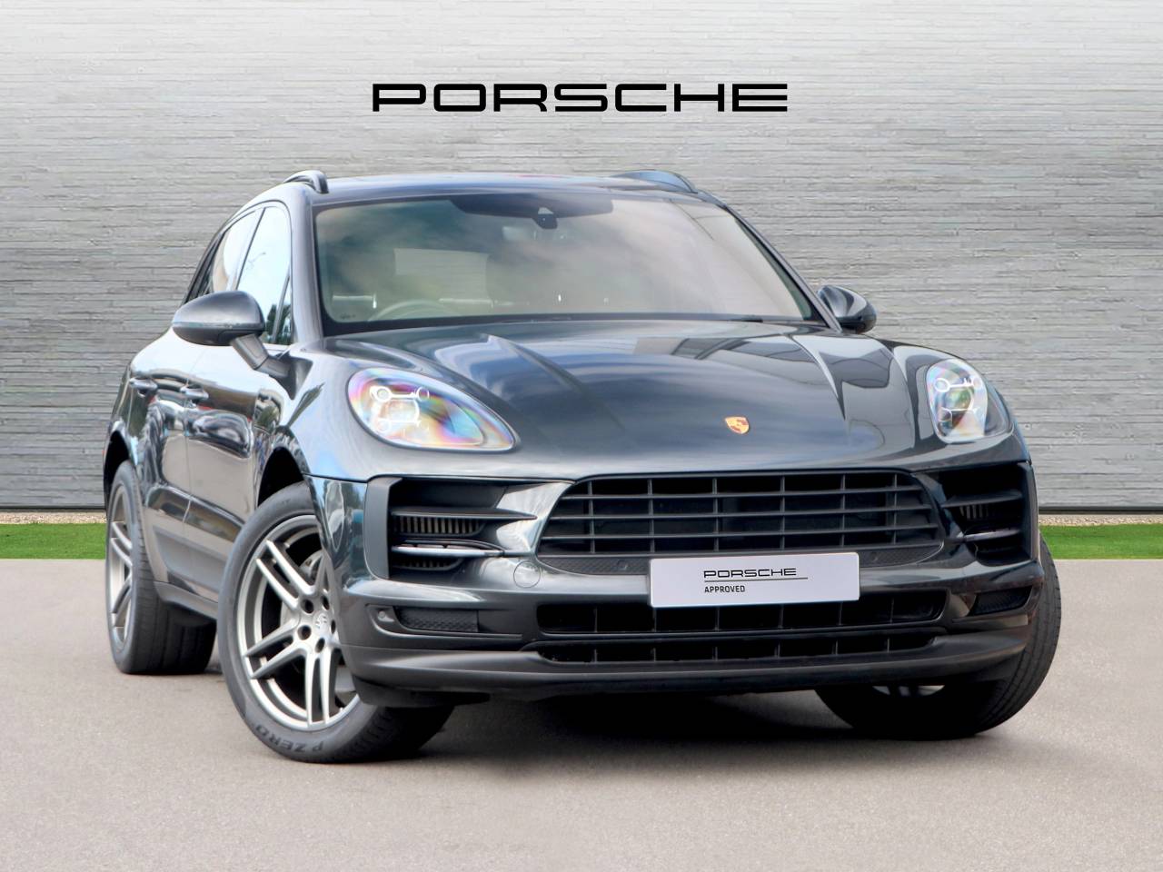 Main listing image - Porsche Macan