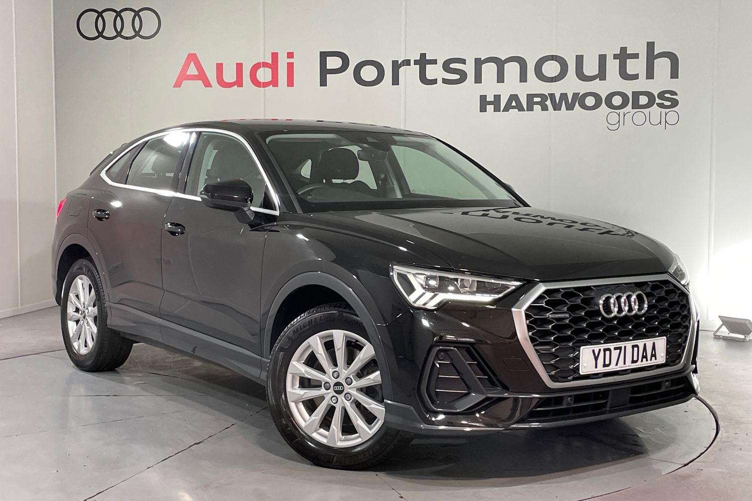 Main listing image - Audi Q3