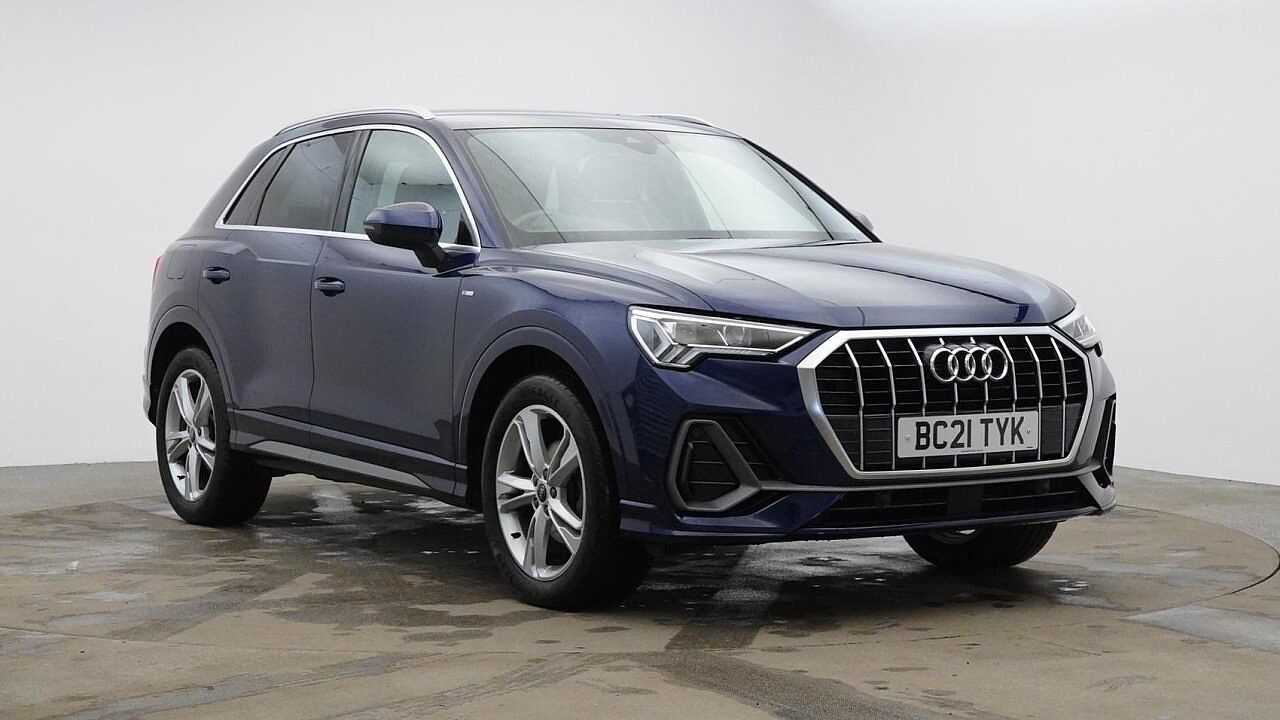 Main listing image - Audi Q3