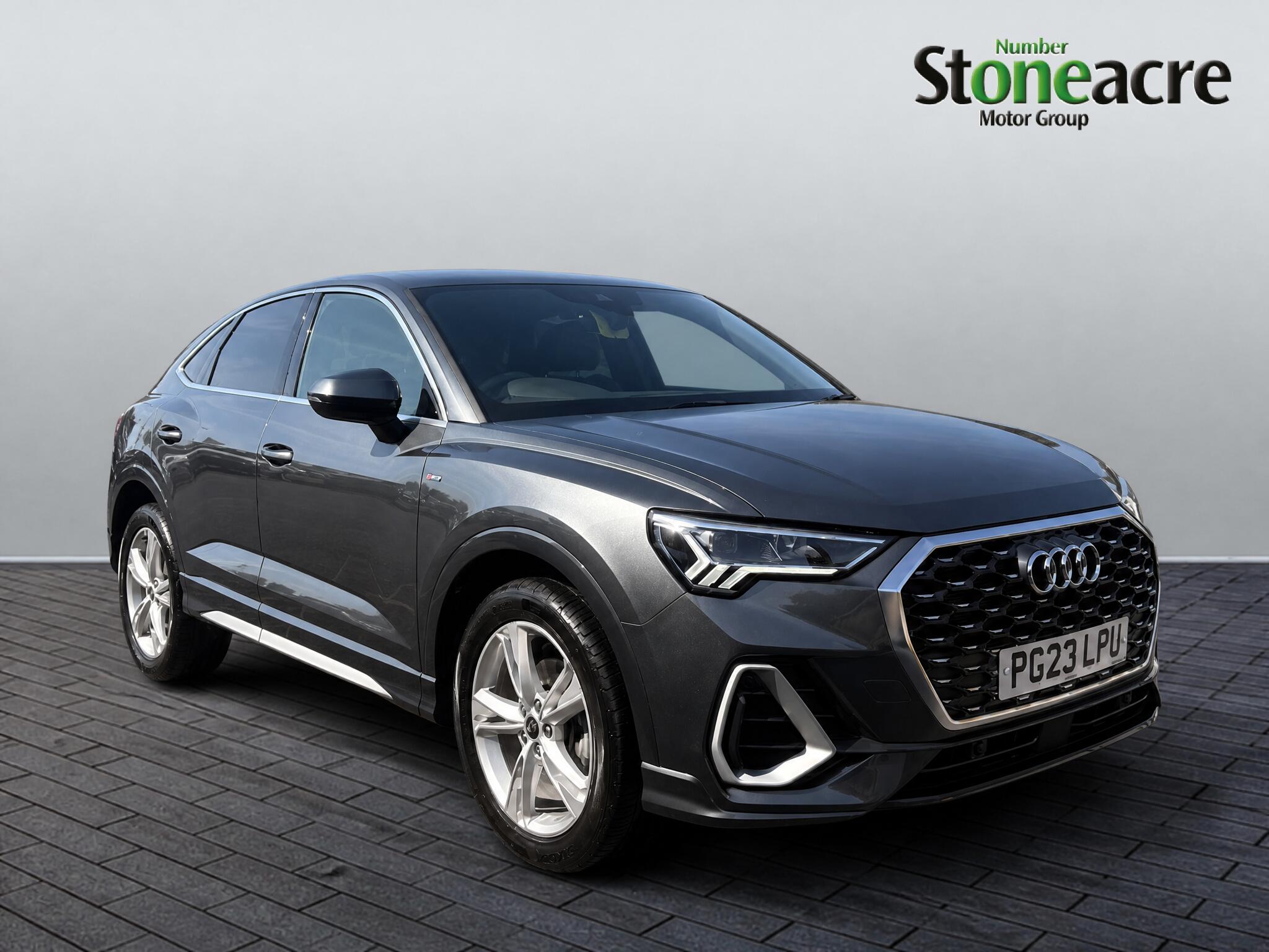 Main listing image - Audi Q3