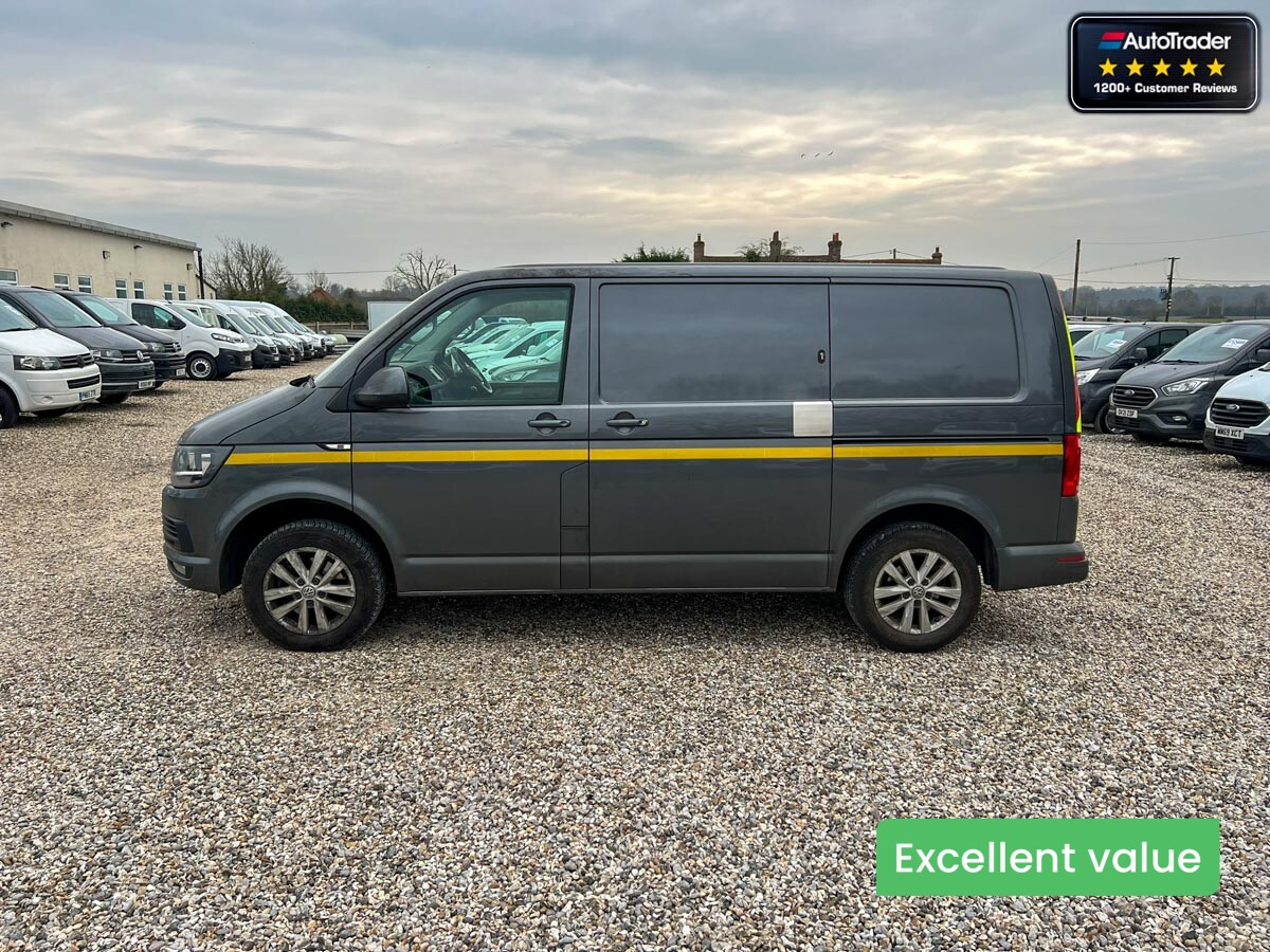 Main listing image - Volkswagen Transporter