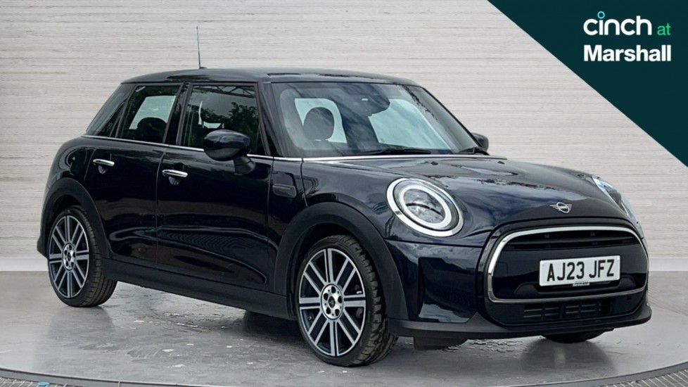 Main listing image - MINI Hatchback 5dr