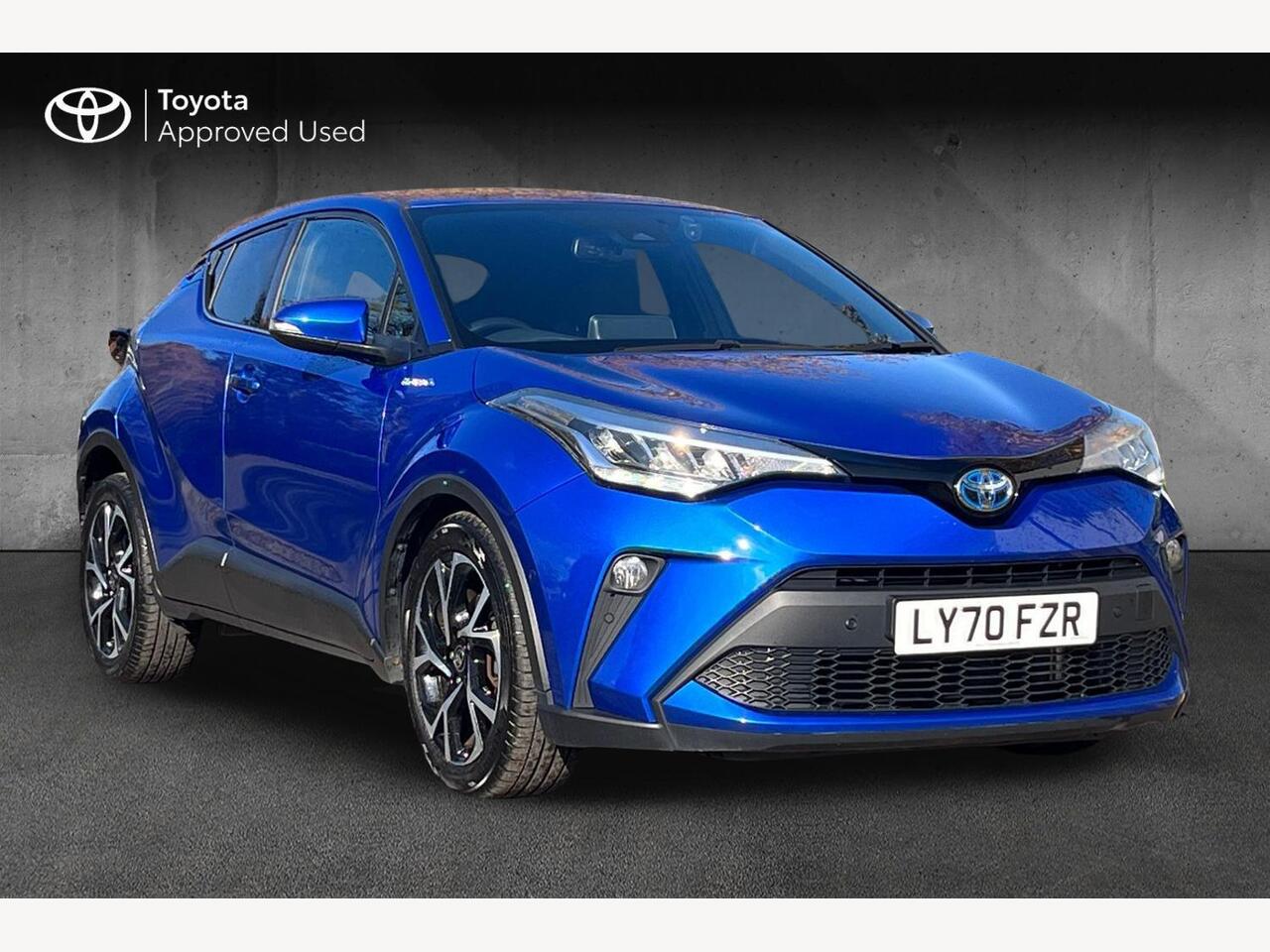 Main listing image - Toyota C-HR