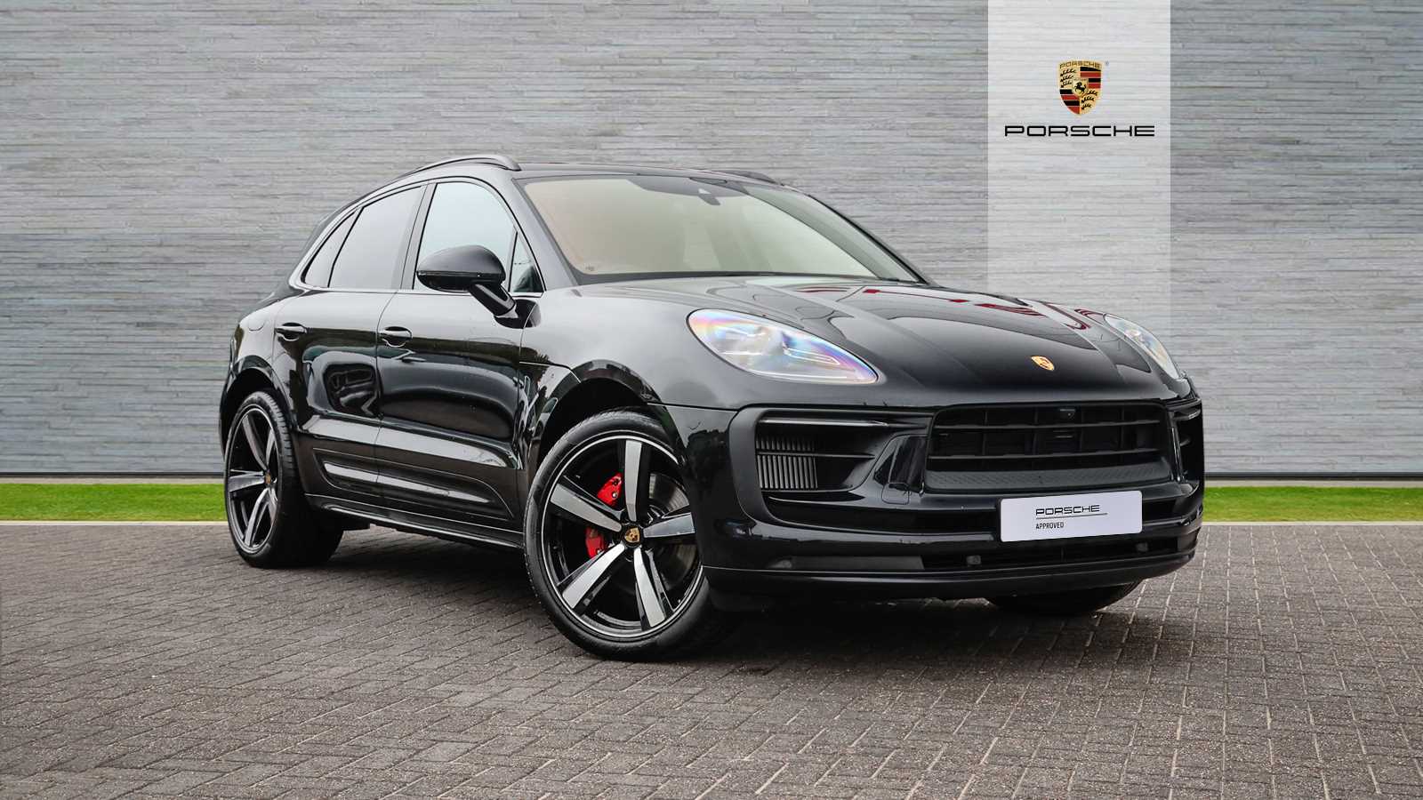 Main listing image - Porsche Macan