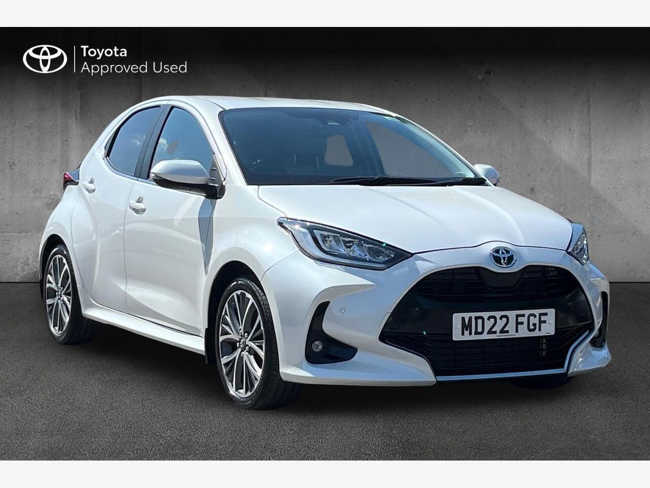 Main listing image - Toyota Yaris