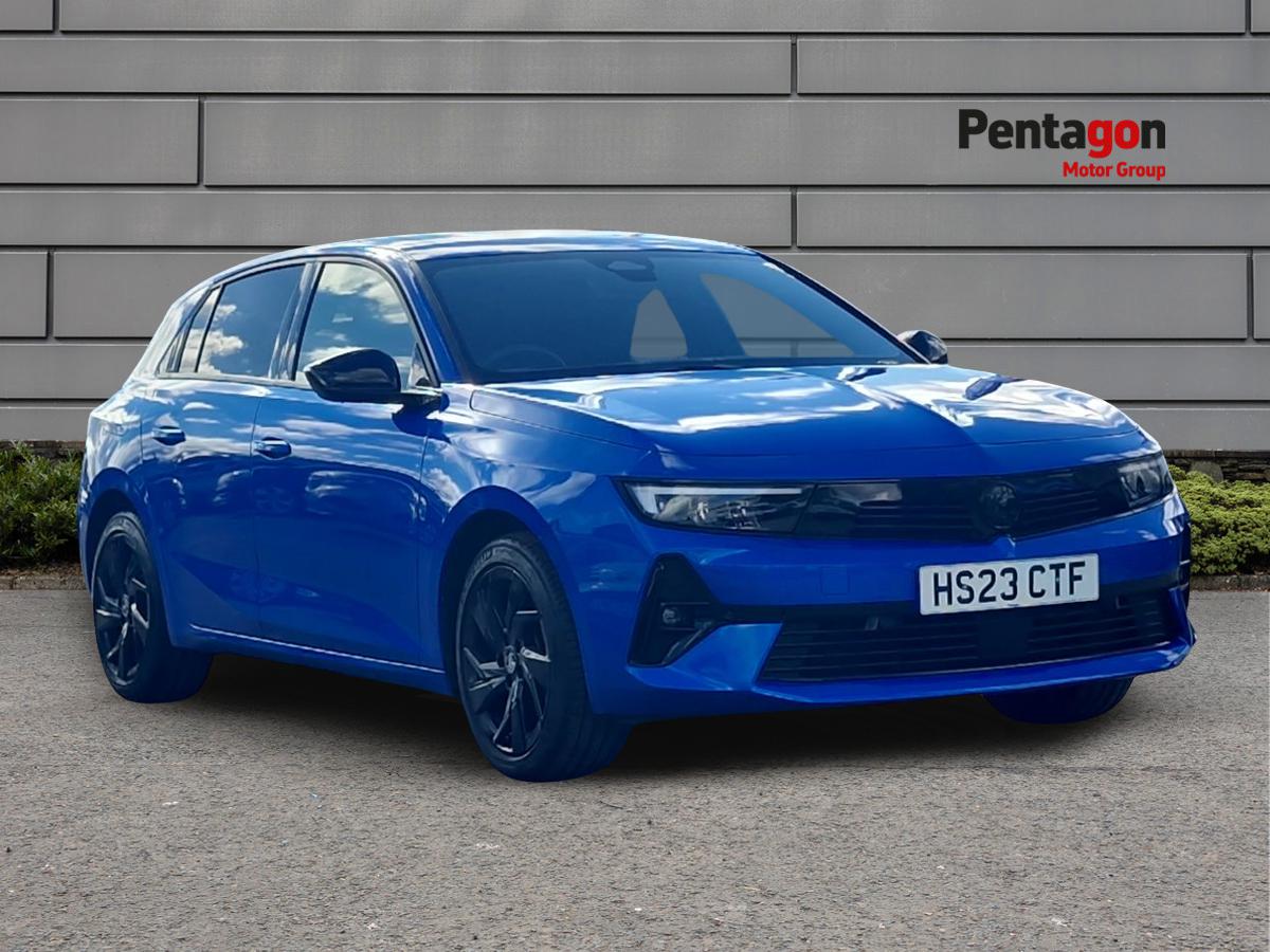 Main listing image - Vauxhall Astra
