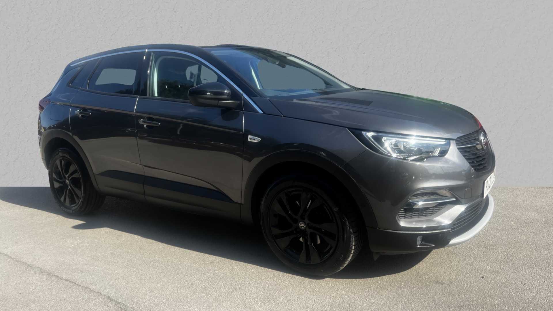 Main listing image - Vauxhall Grandland X