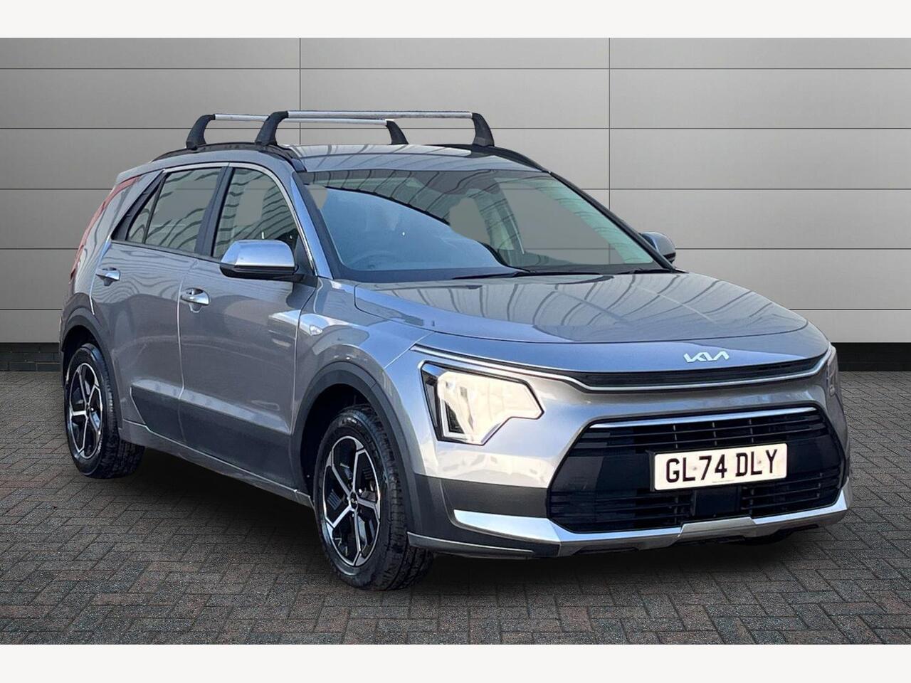 Main listing image - Kia Niro