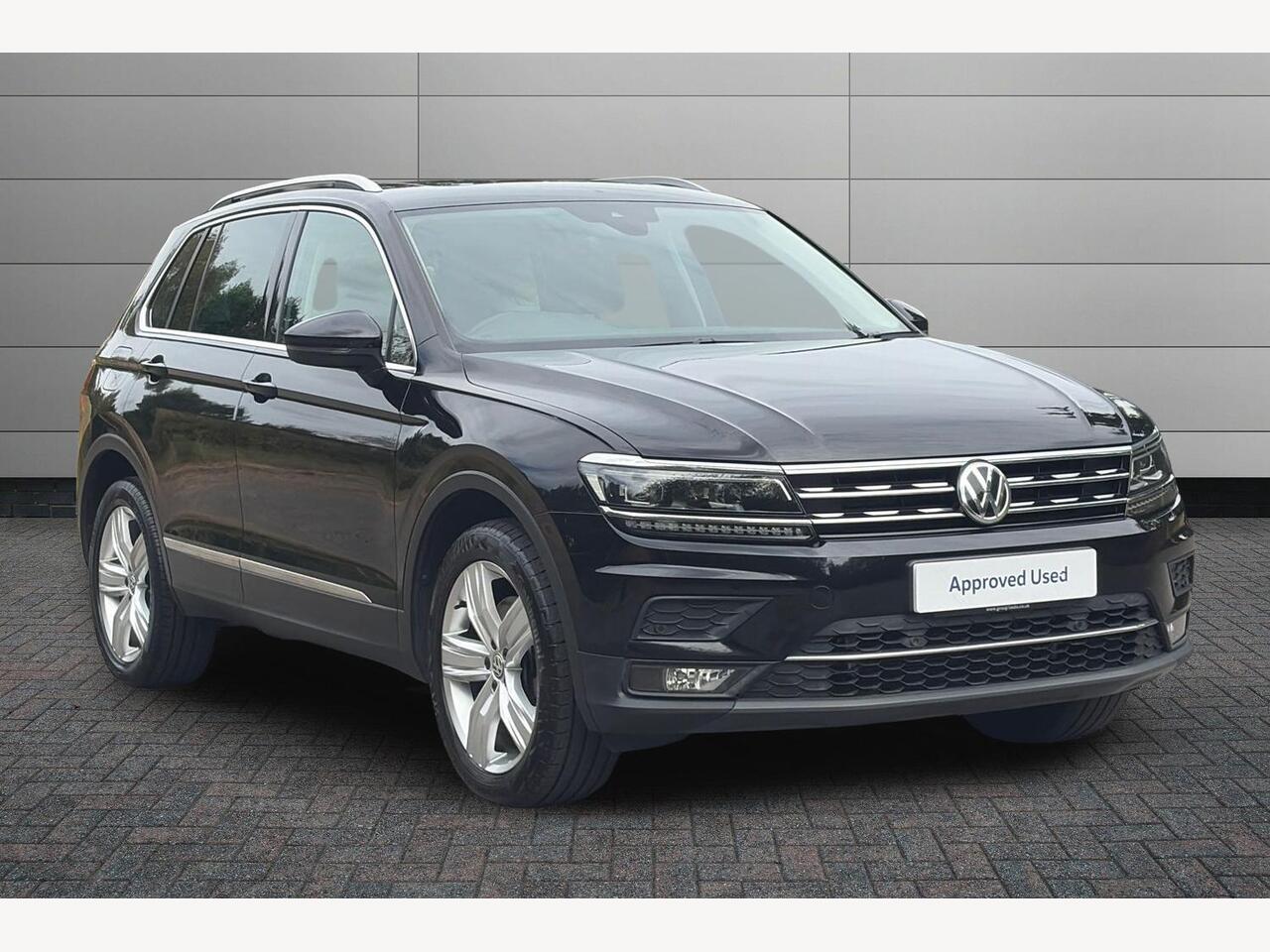 Main listing image - Volkswagen Tiguan