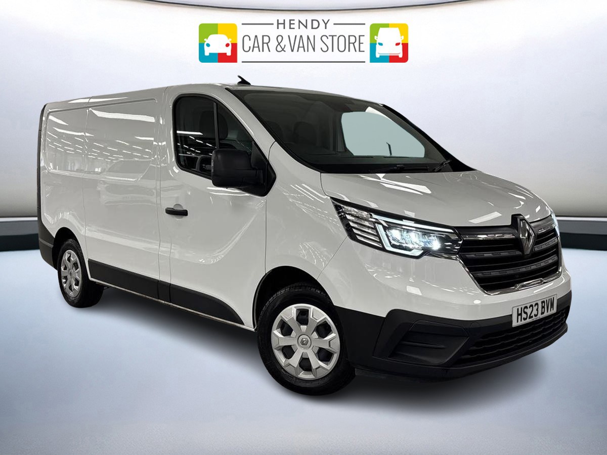 Main listing image - Renault Trafic