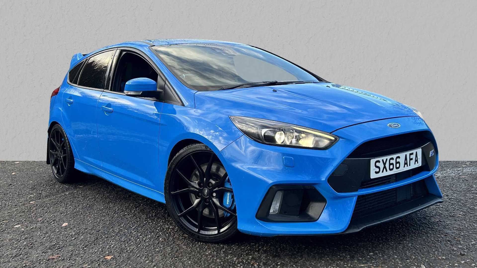 Main listing image - Ford Focus RS