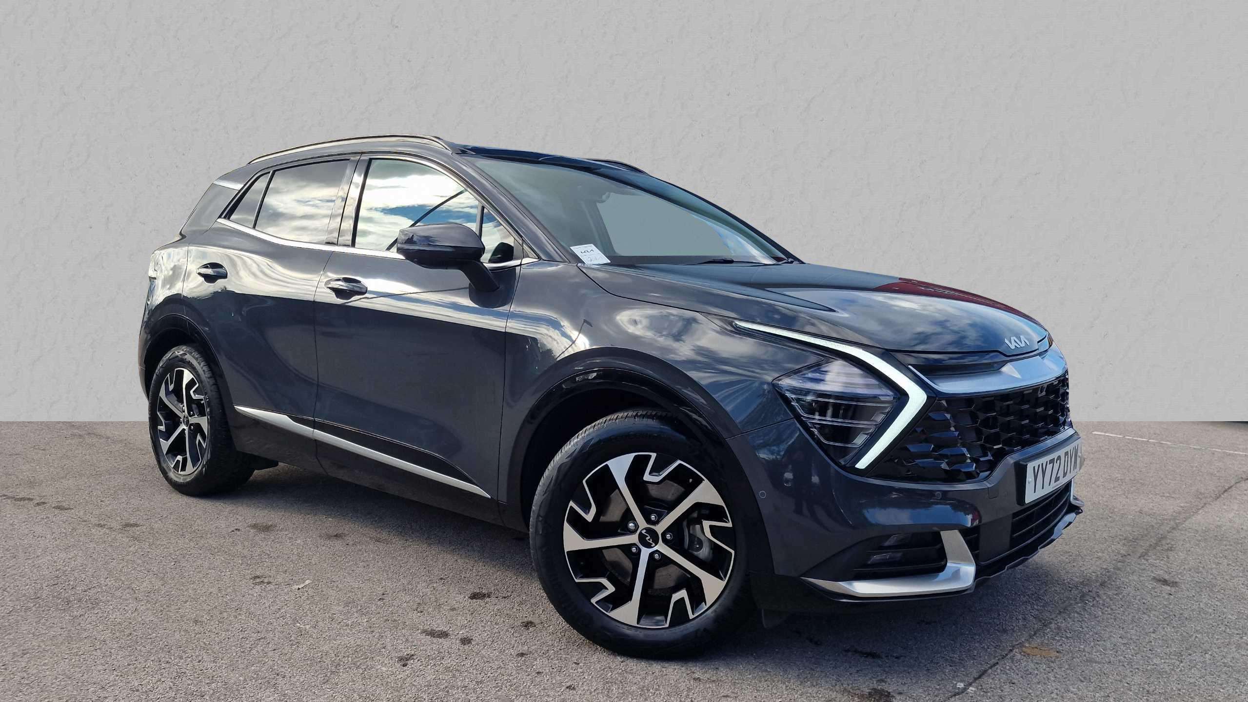 Main listing image - Kia Sportage