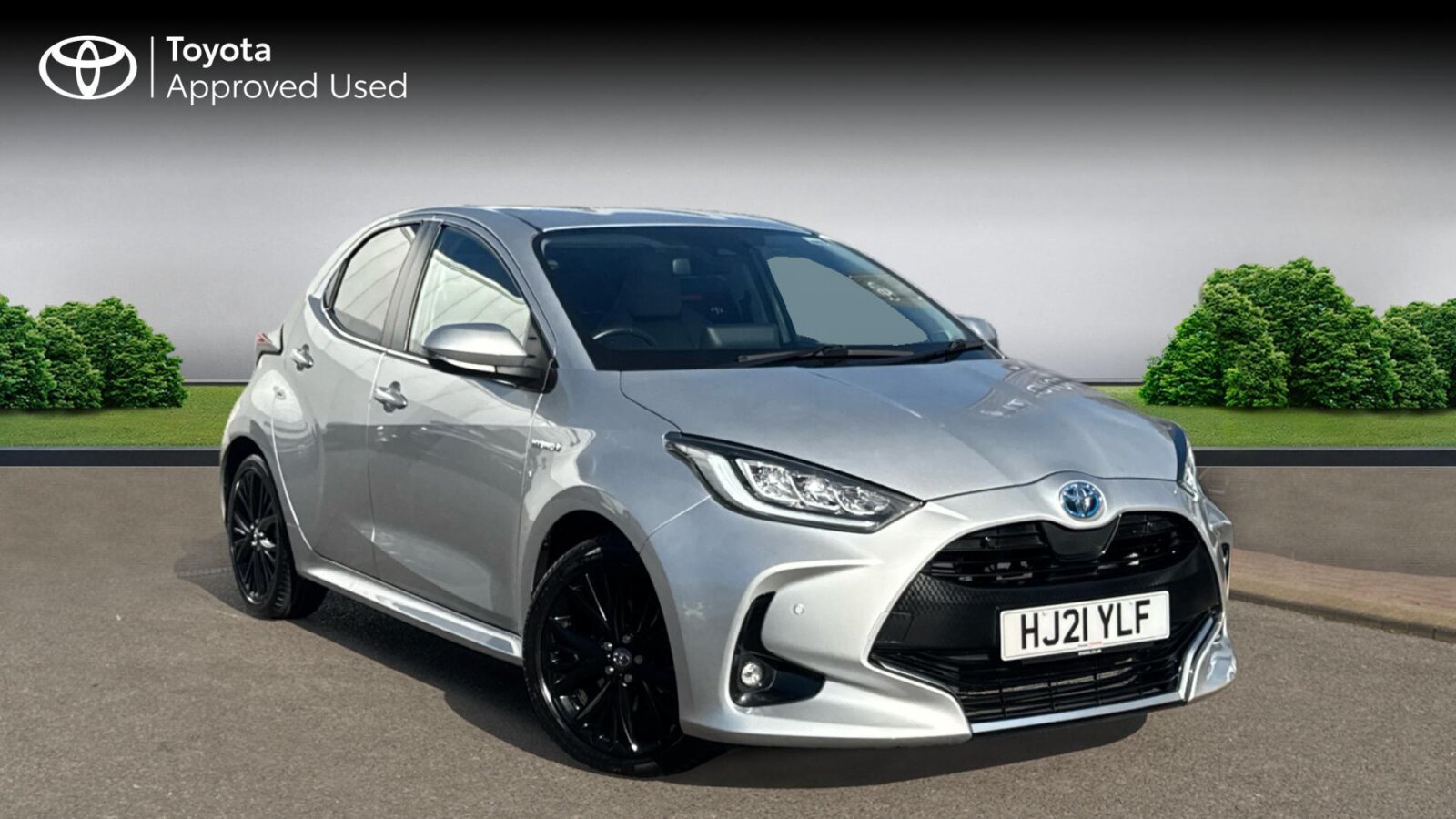 Main listing image - Toyota Yaris