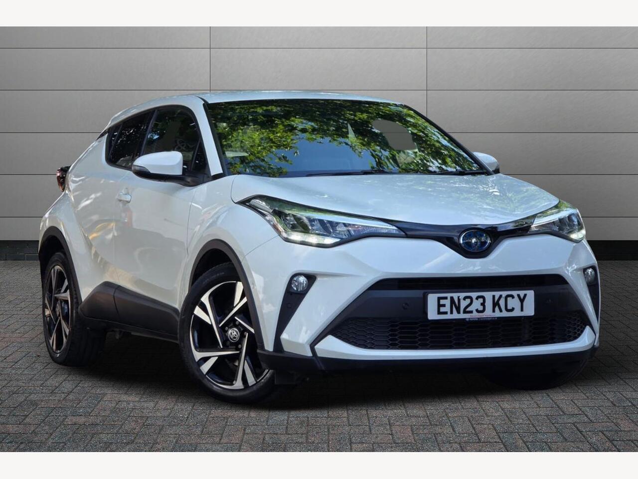 Main listing image - Toyota C-HR