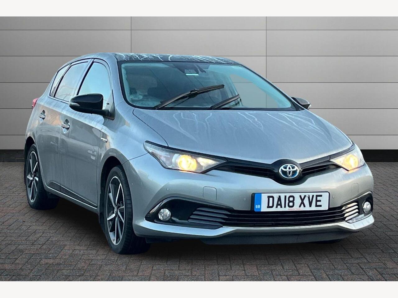 Main listing image - Toyota Auris