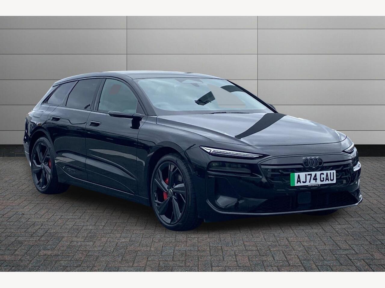 Main listing image - Audi e-tron