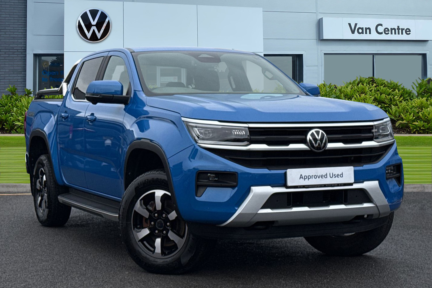 Main listing image - Volkswagen Amarok