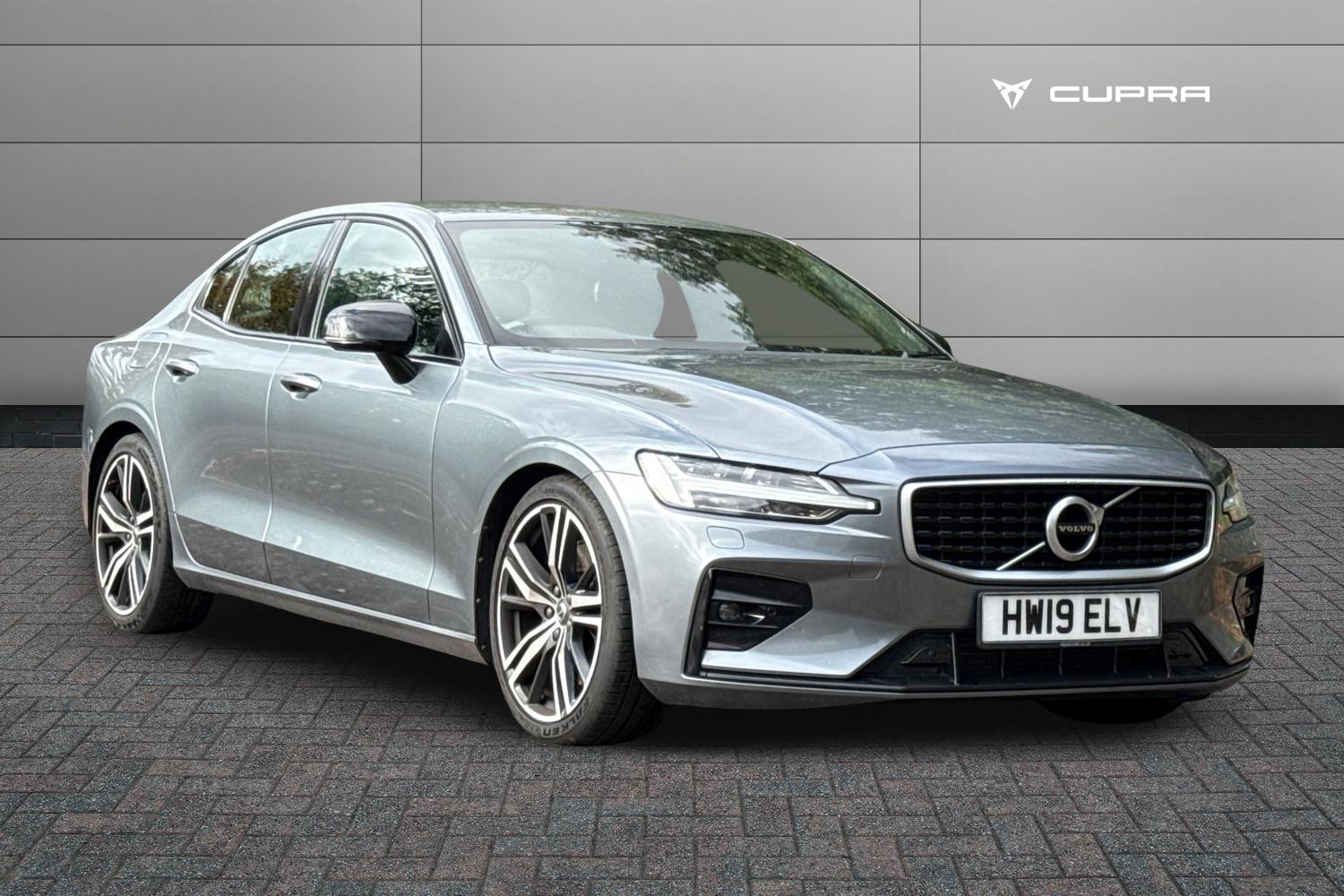 Main listing image - Volvo S60