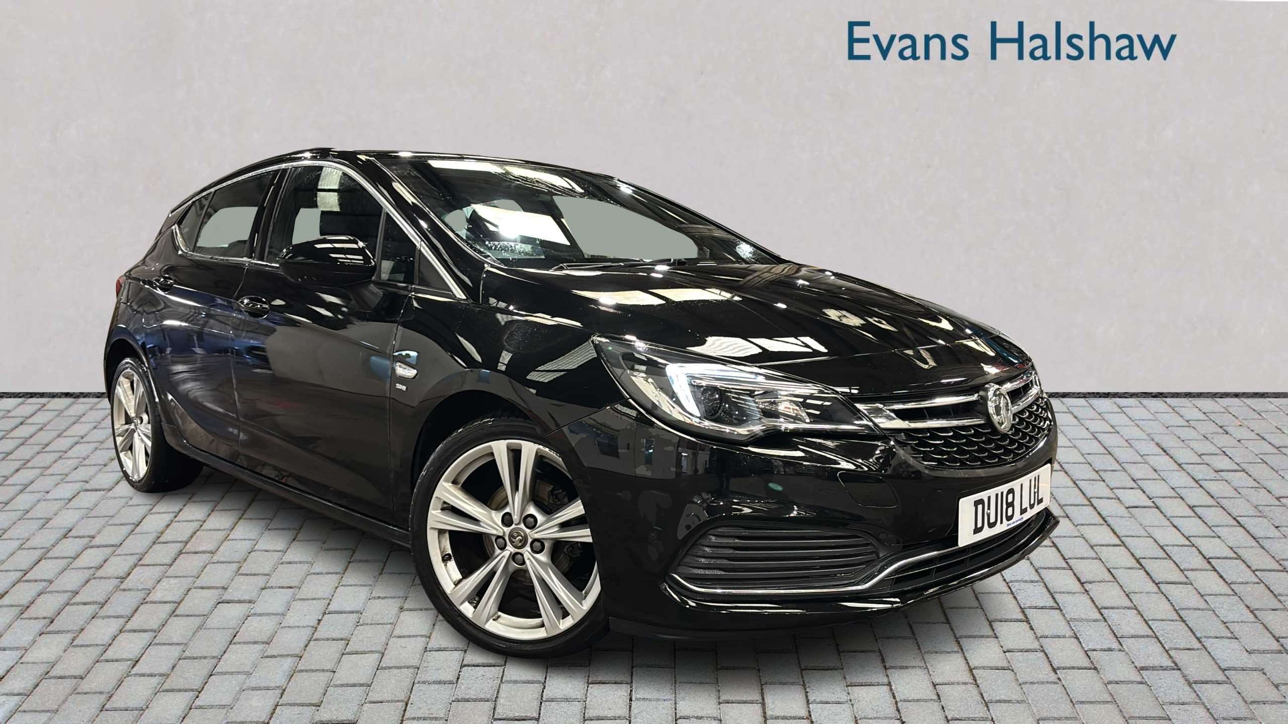 Main listing image - Vauxhall Astra