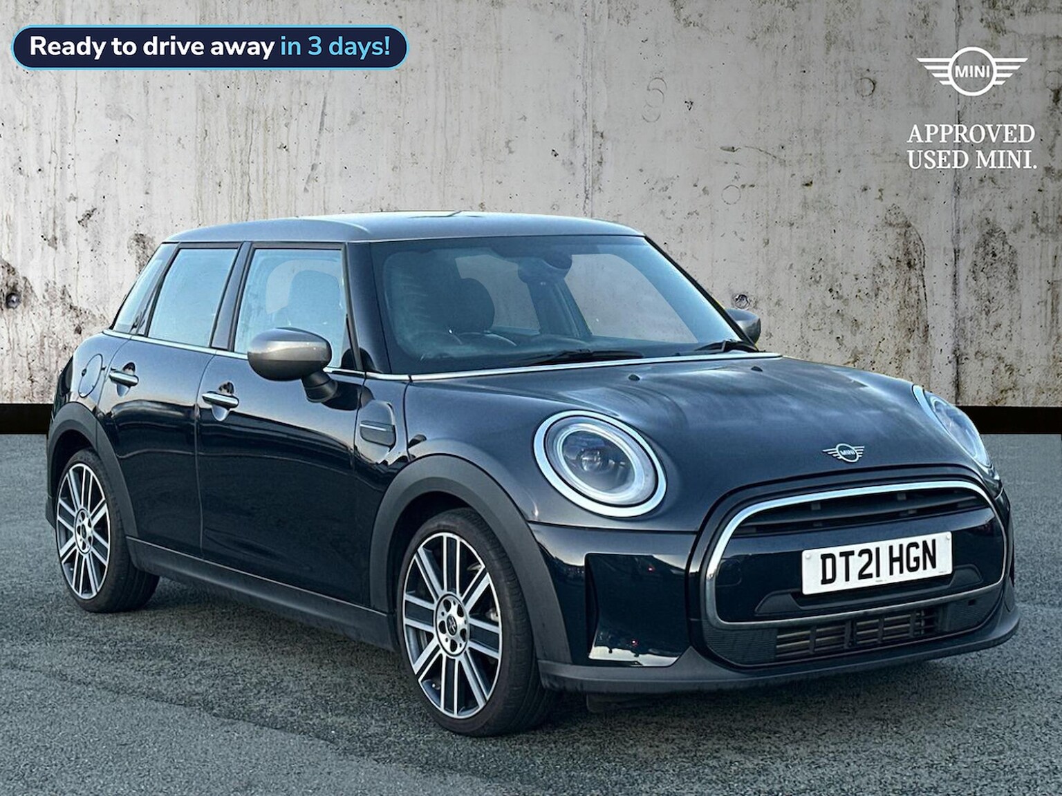 Main listing image - MINI Hatchback 5dr