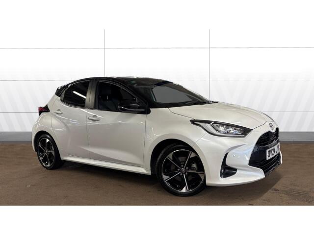 Main listing image - Toyota Yaris