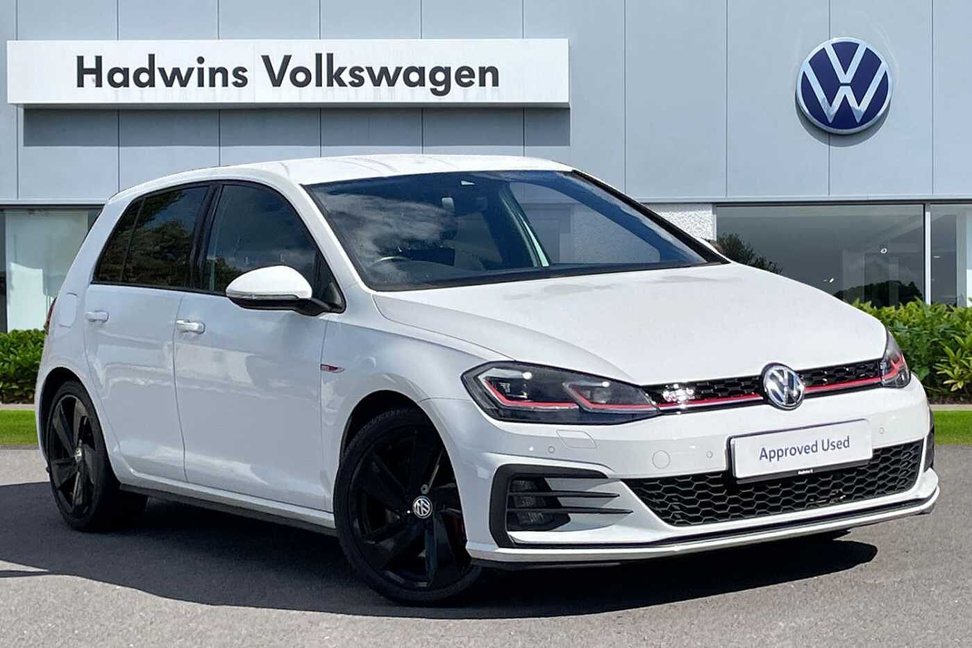Main listing image - Volkswagen Golf