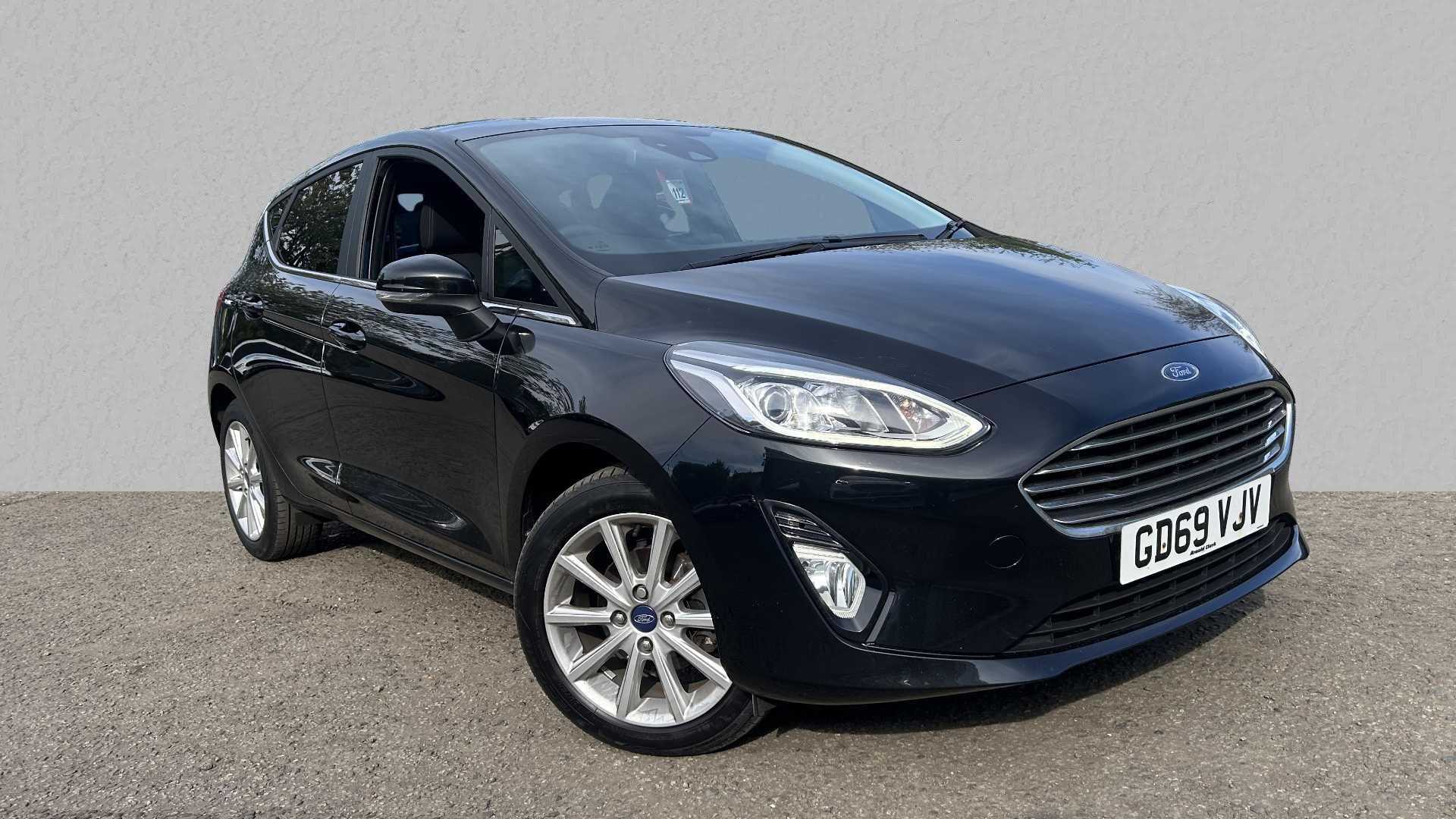 Main listing image - Ford Fiesta