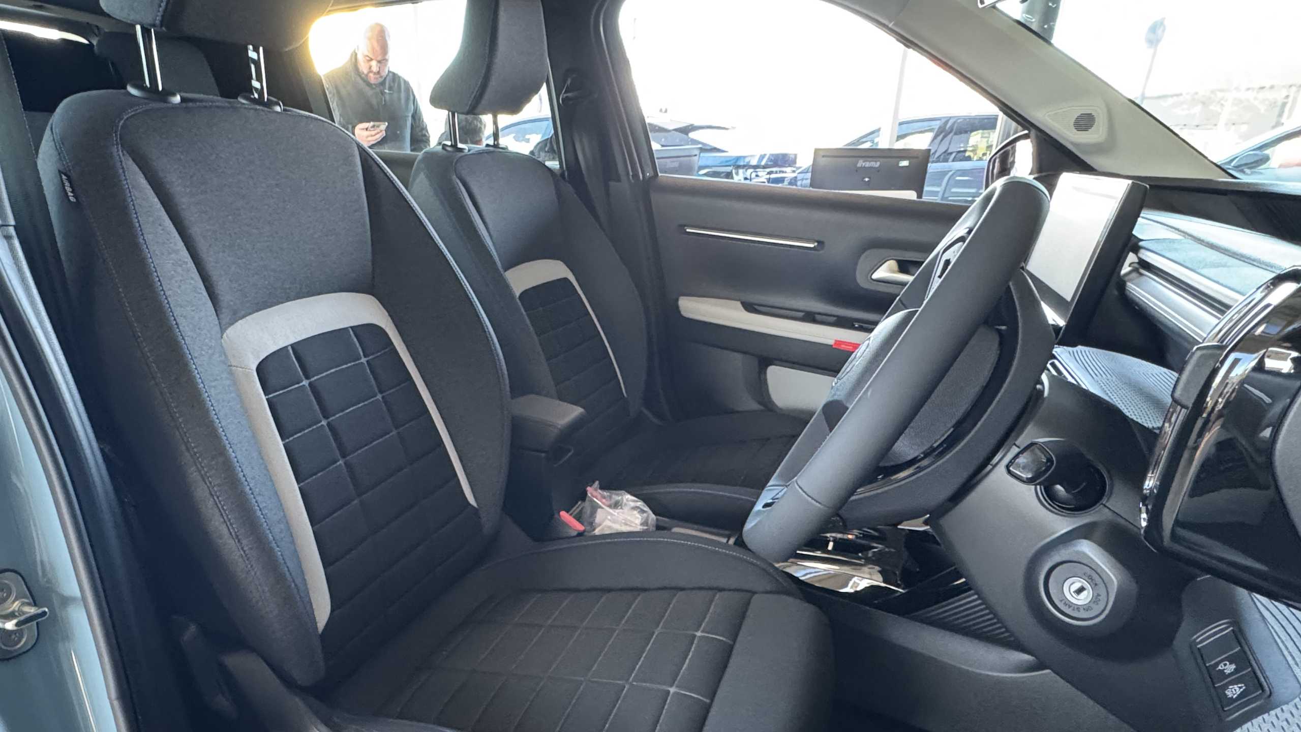 Main listing image - Citroen C3