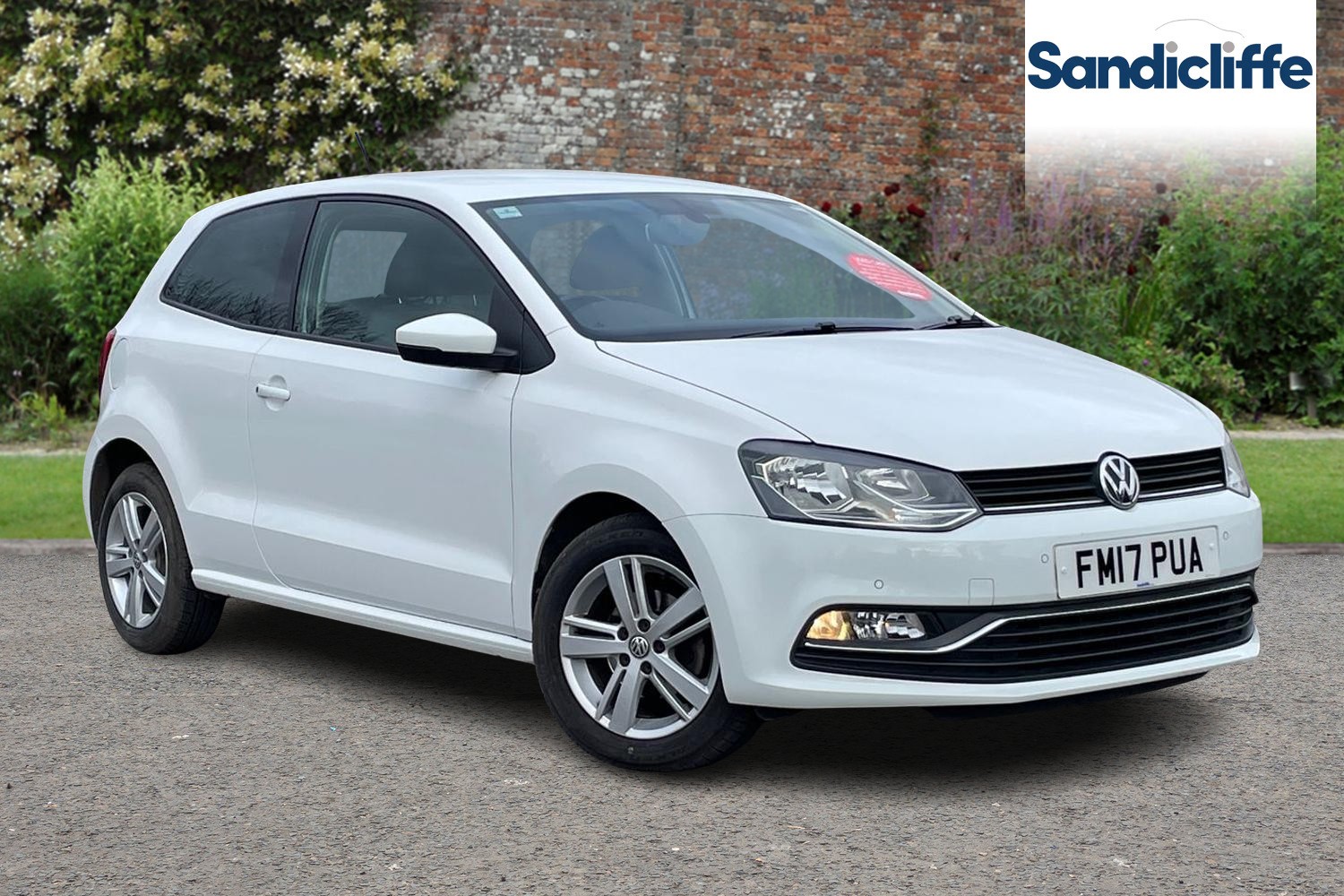 Main listing image - Volkswagen Polo