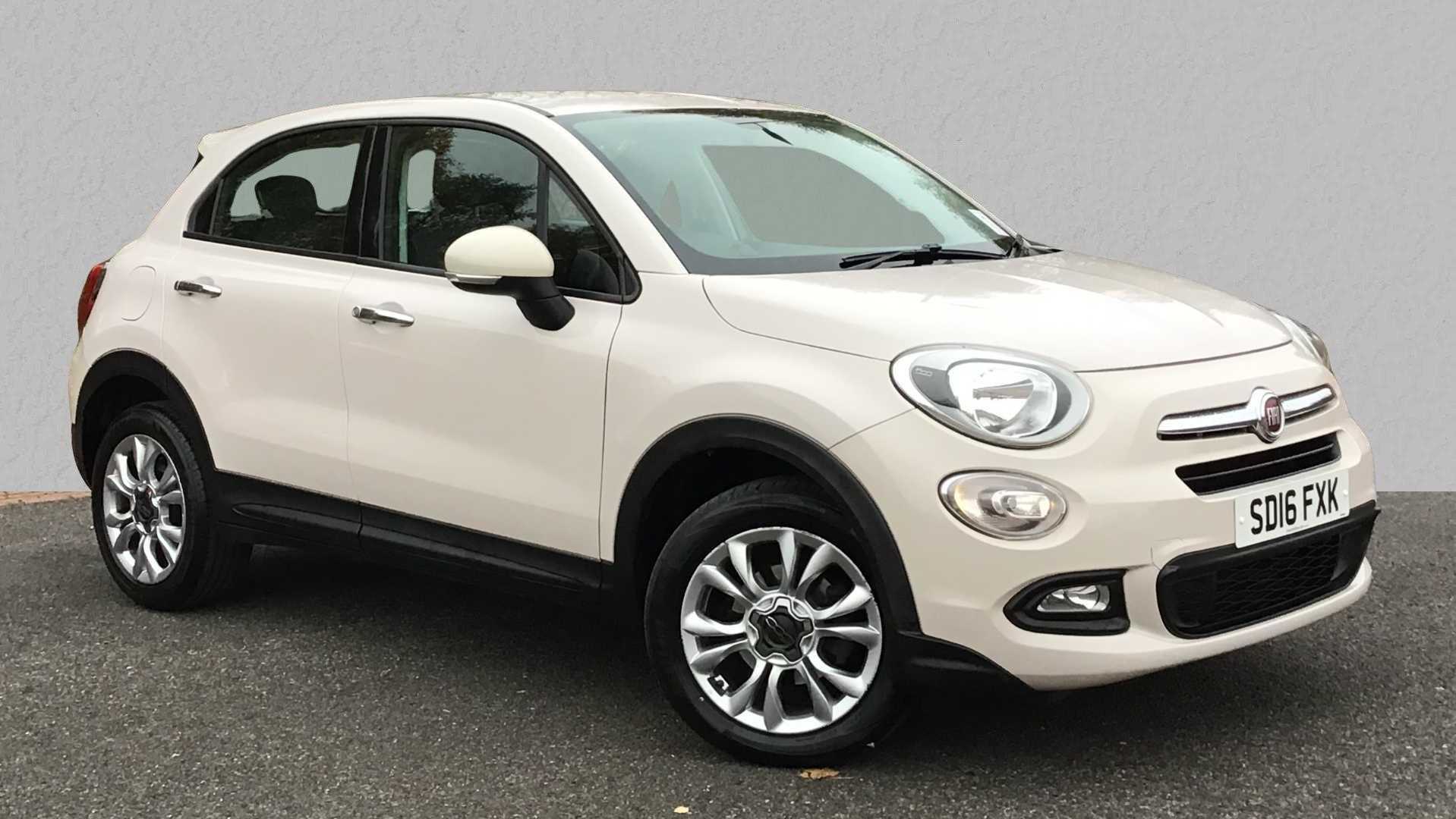 Main listing image - Fiat 500X