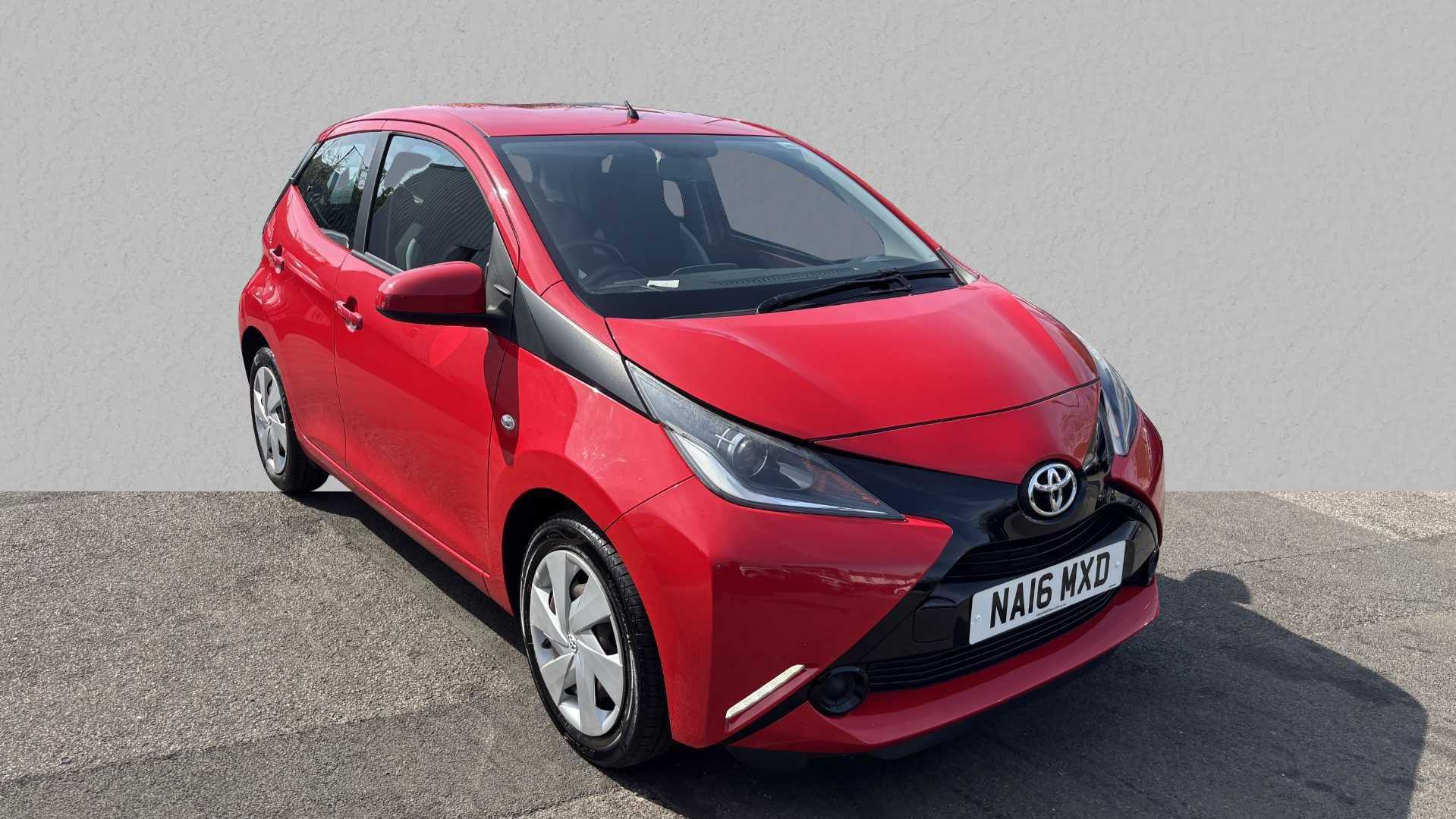 Main listing image - Toyota Aygo