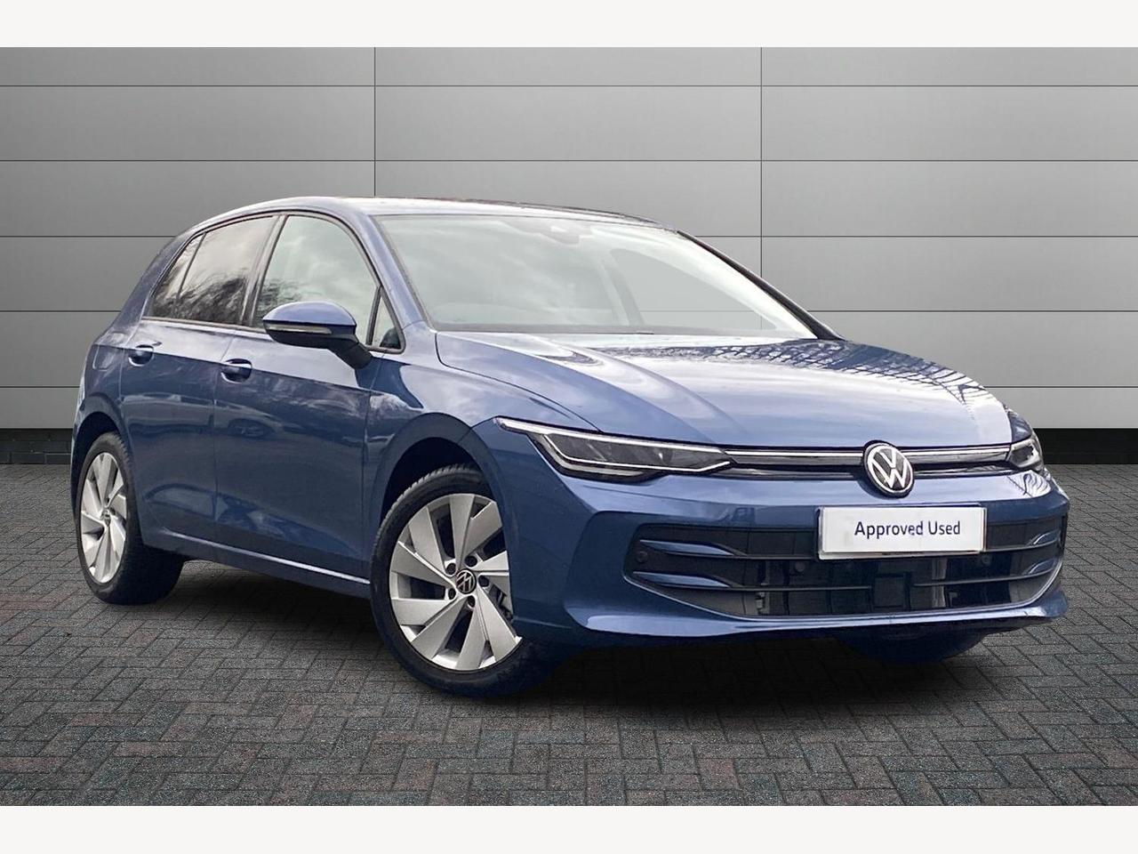 Main listing image - Volkswagen Golf