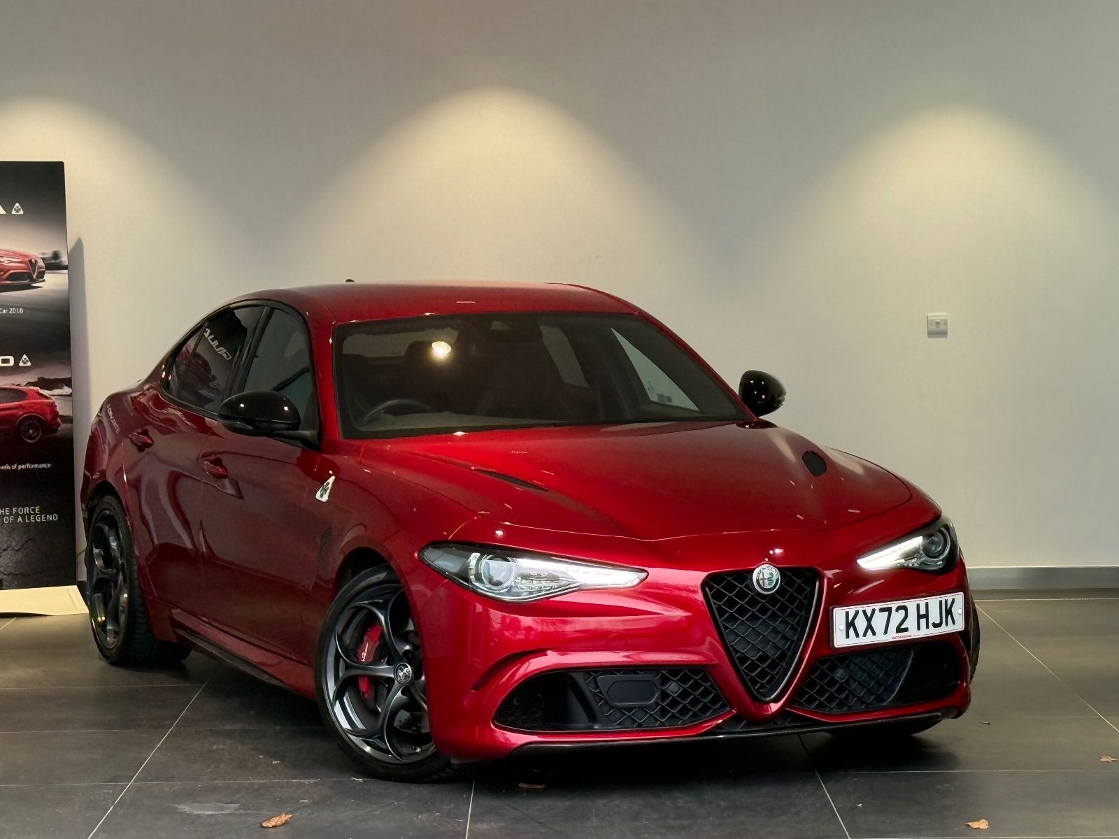 Main listing image - Alfa Romeo Giulia