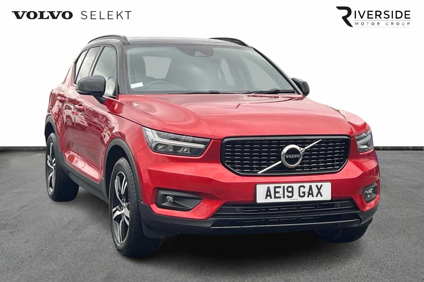Main listing image - Volvo XC40