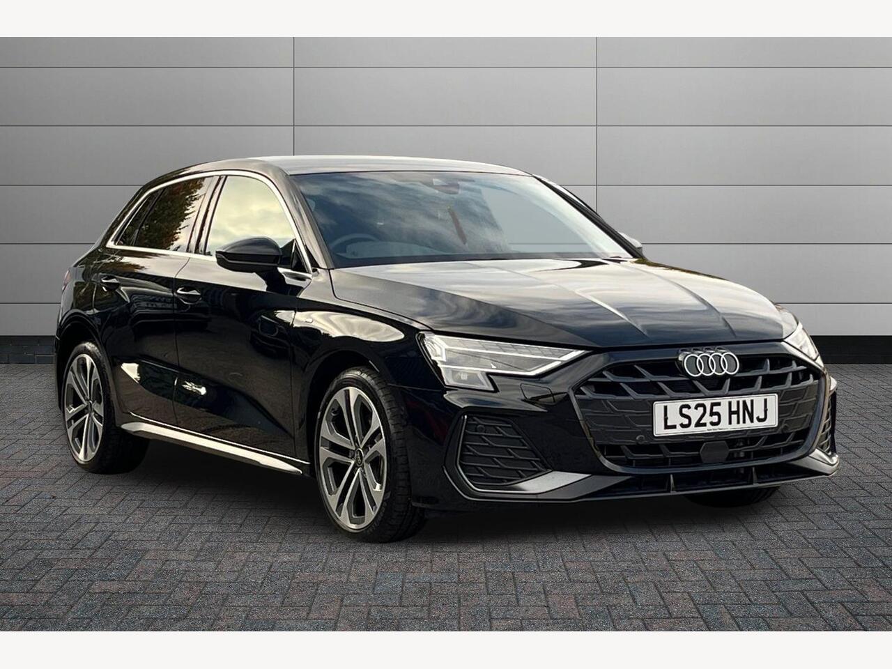 Main listing image - Audi A3