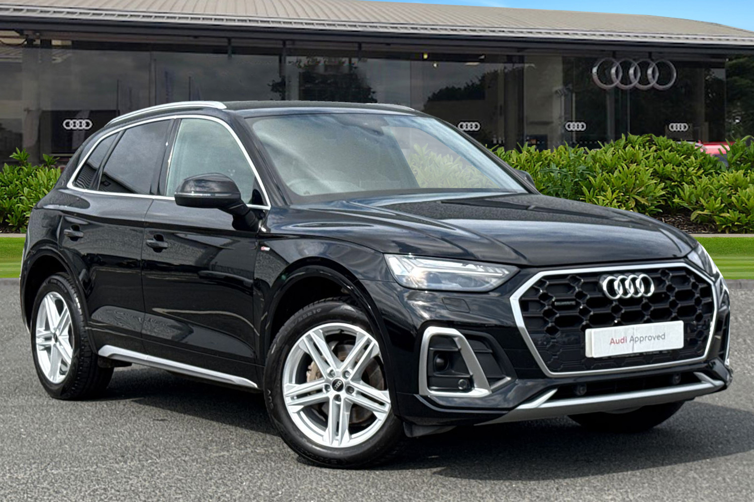 Main listing image - Audi Q5