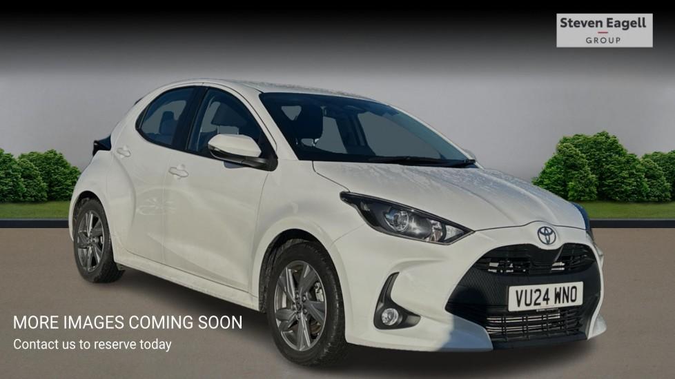 Main listing image - Toyota Yaris