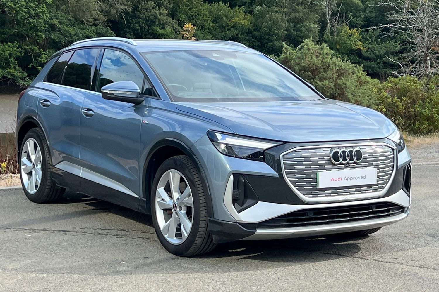 Main listing image - Audi Q4