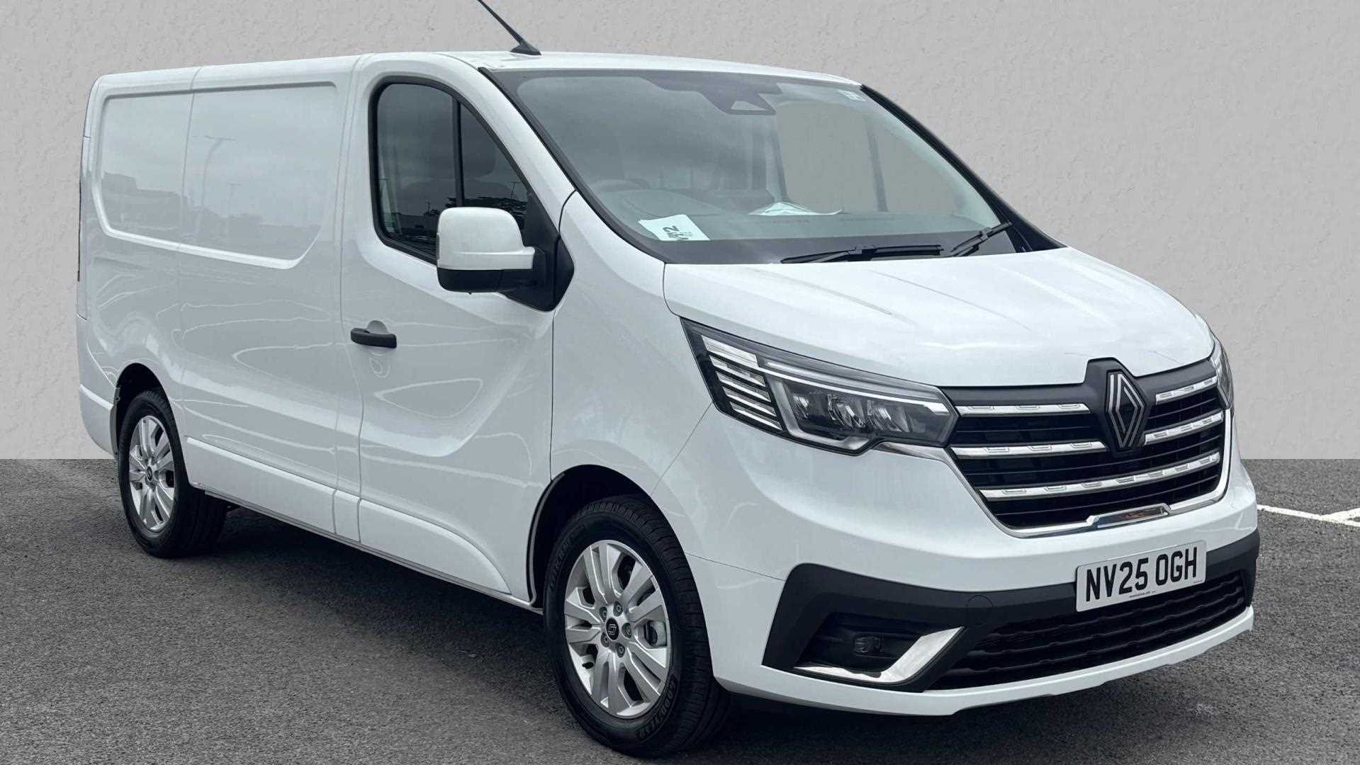 Main listing image - Renault Trafic