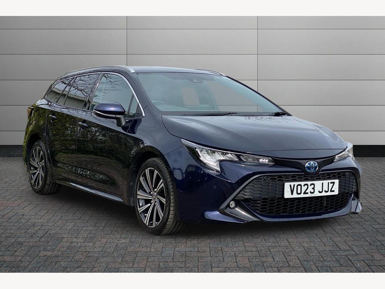 Main listing image - Toyota Corolla Touring Sport