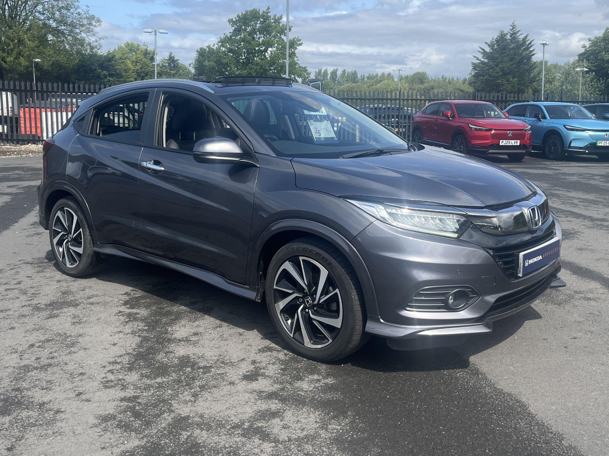 Main listing image - Honda HR-V