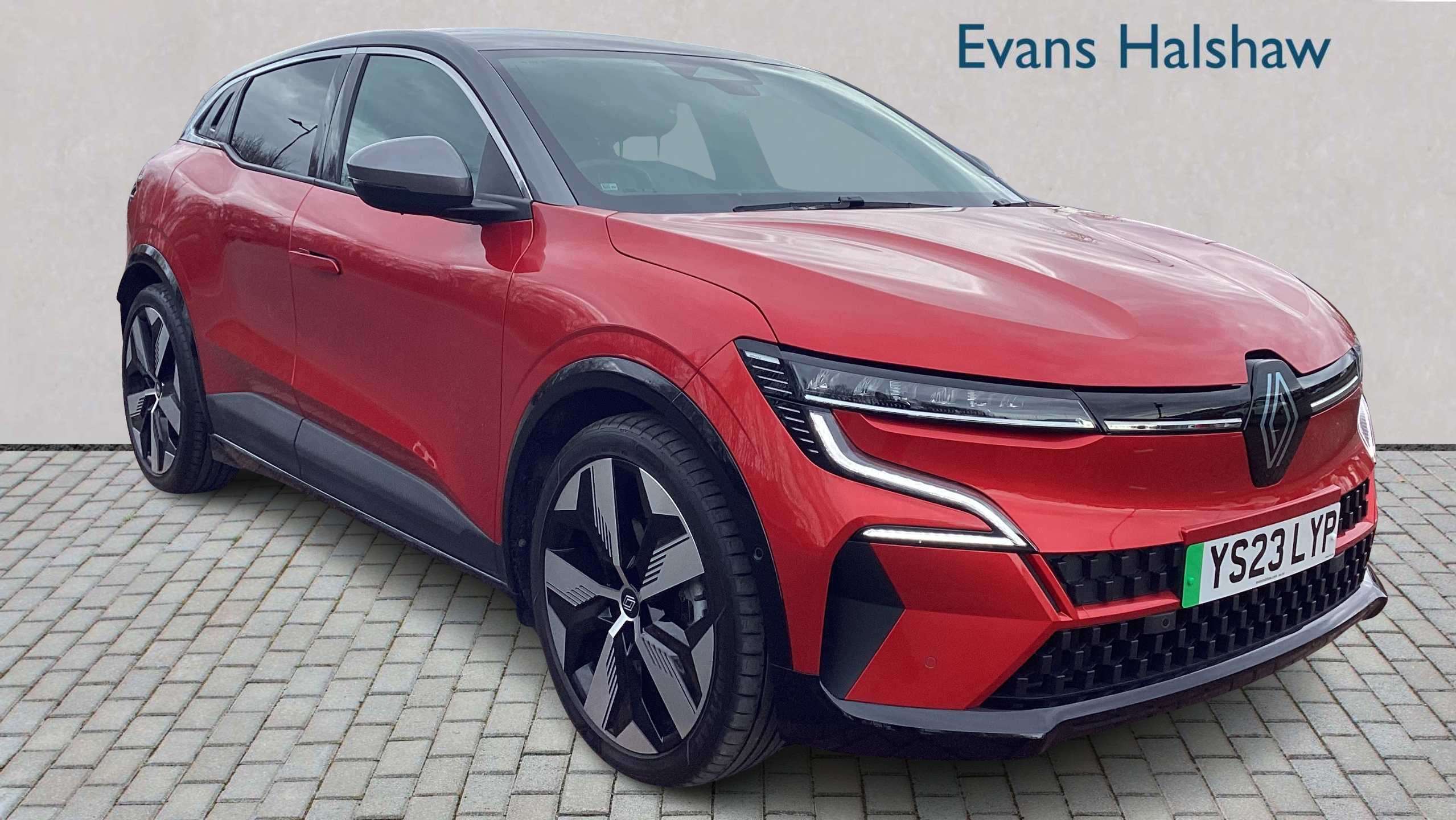 Main listing image - Renault Megane E Tech